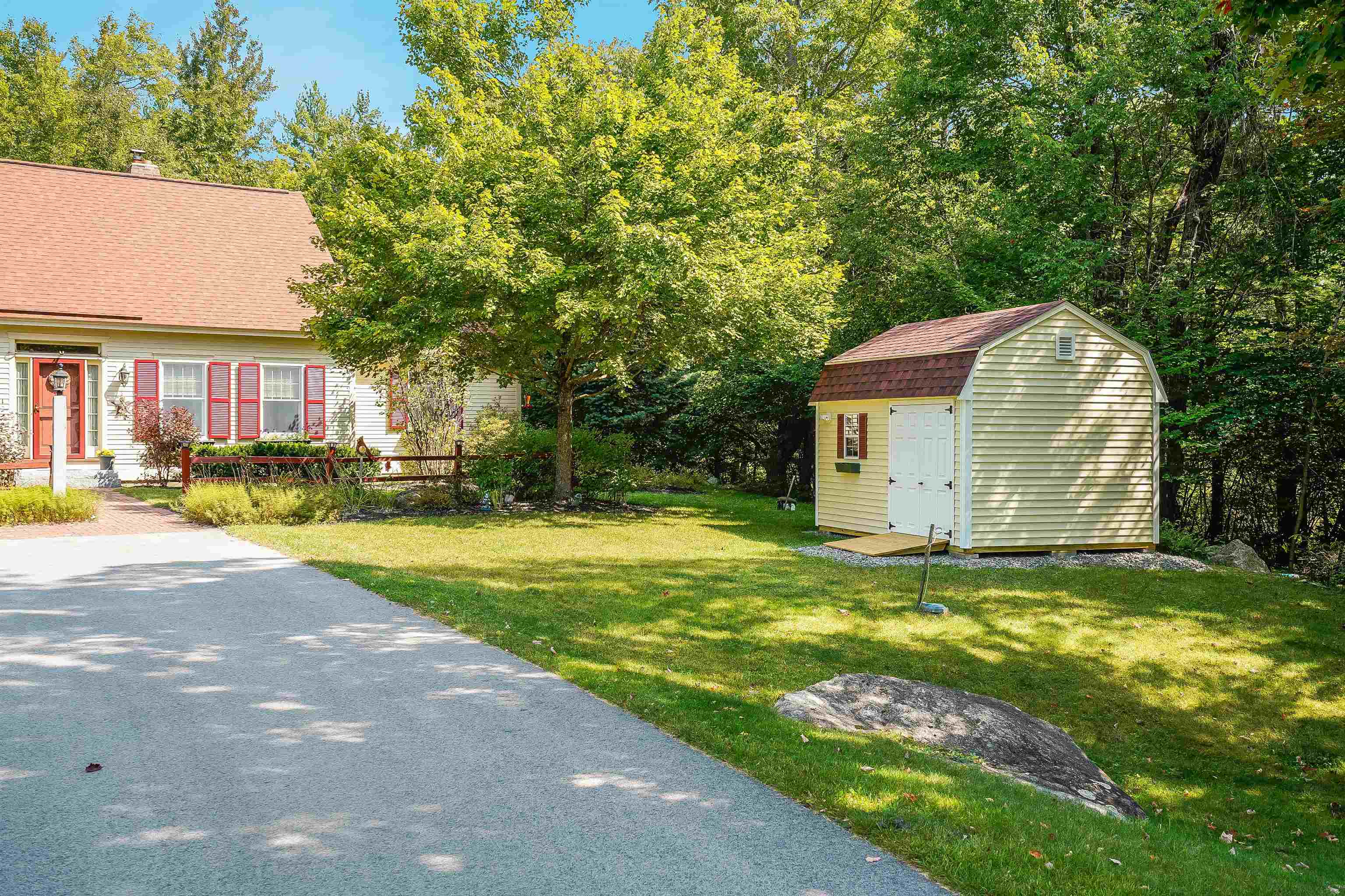 23 Moose Brook Lane