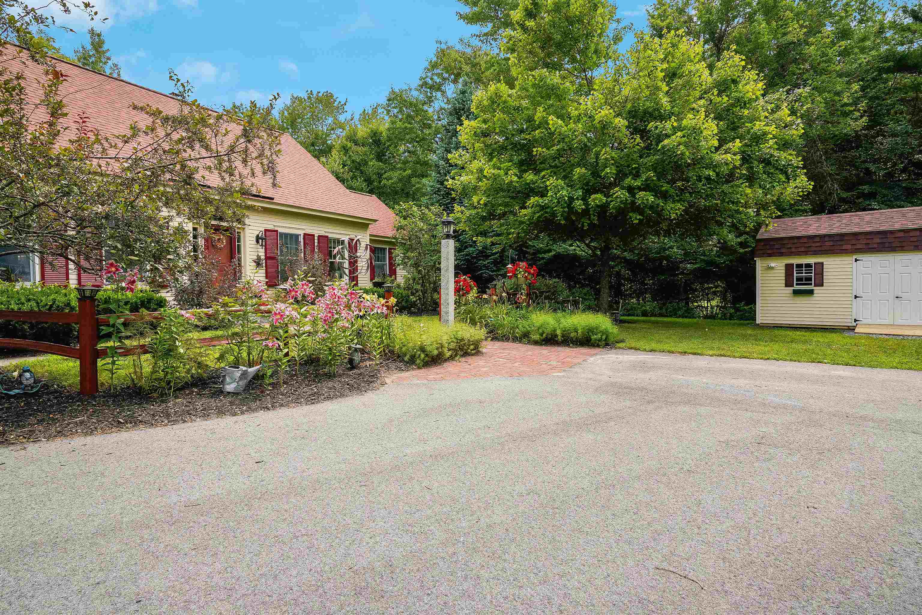23 Moose Brook Lane