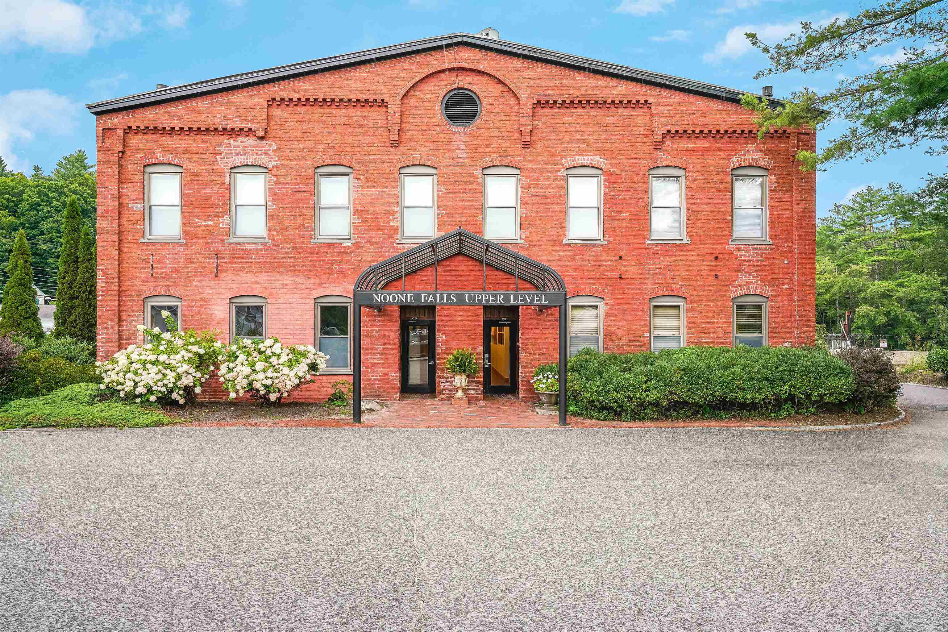 50 Jaffrey Road Unit: 4