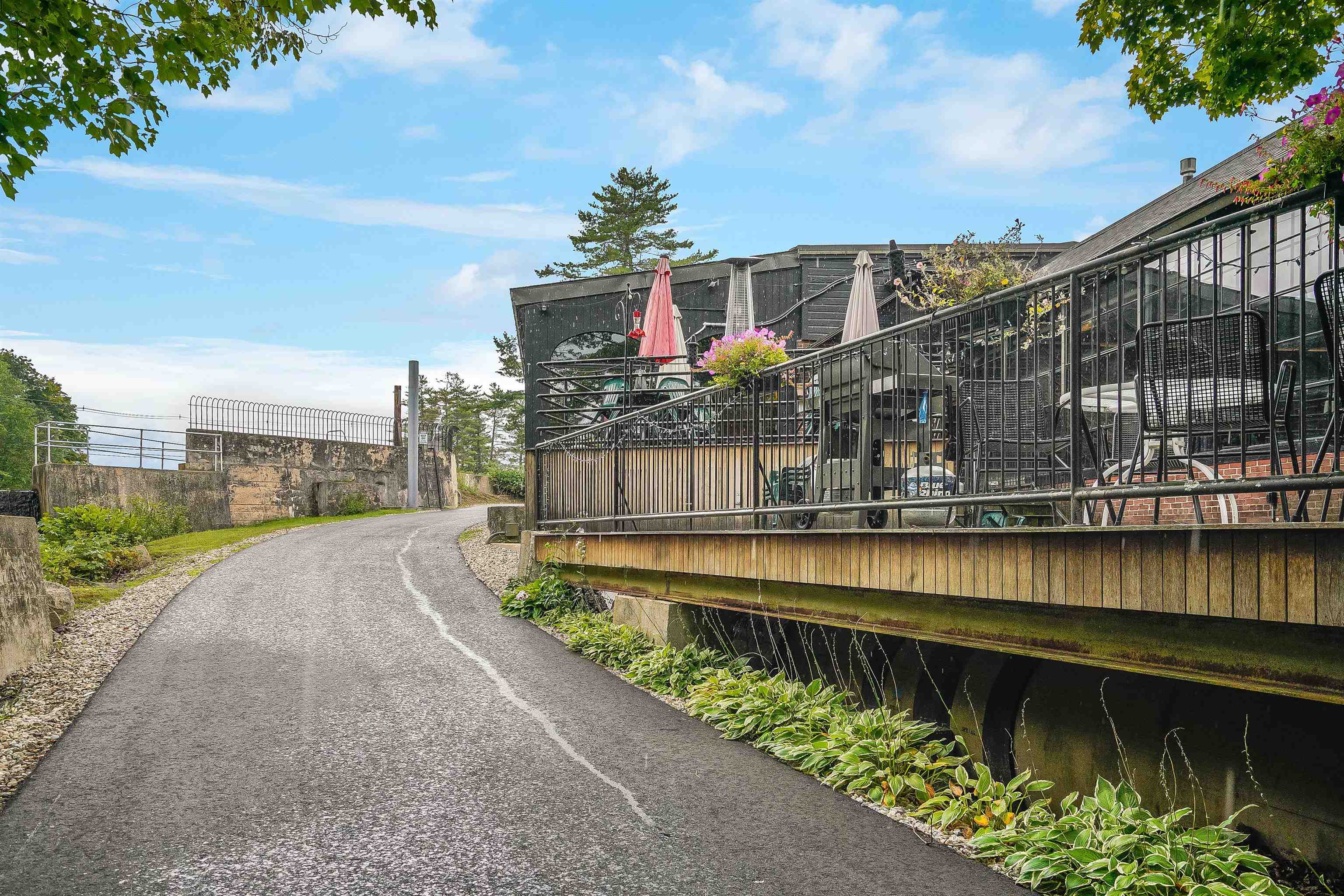 50 Jaffrey Road Unit: 4