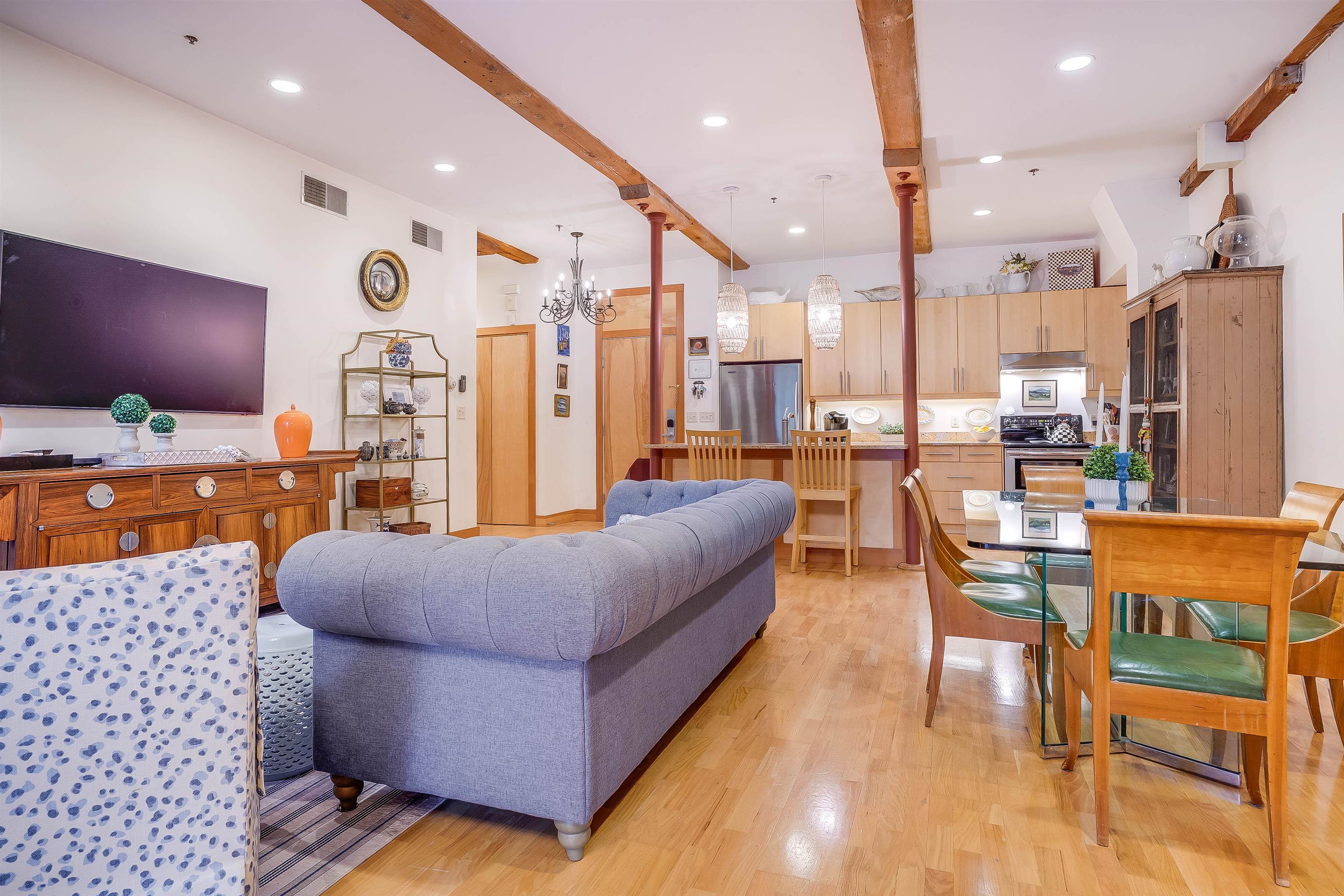 50 Jaffrey Road Unit: 4
