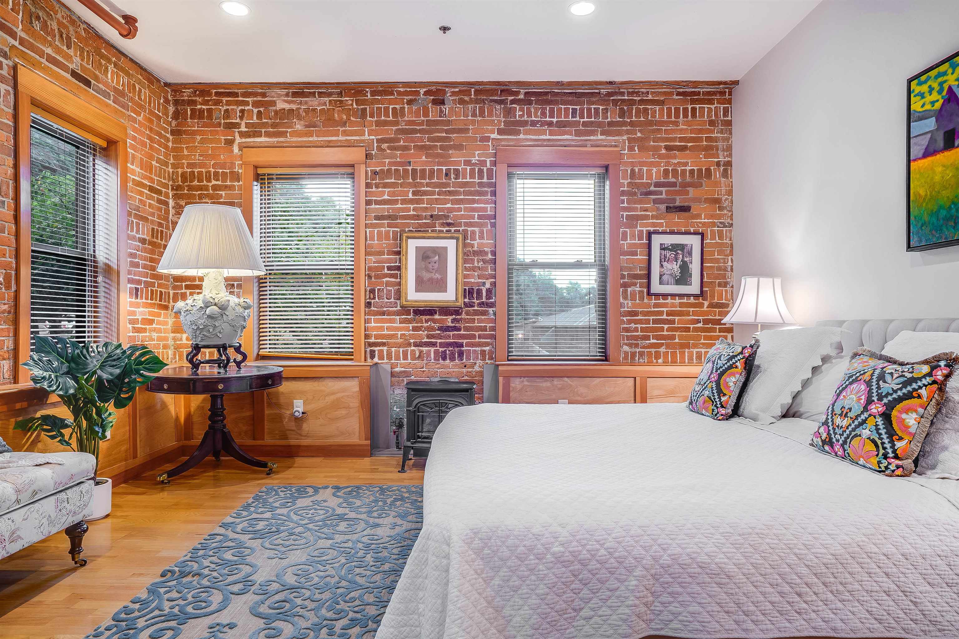 50 Jaffrey Road Unit: 4