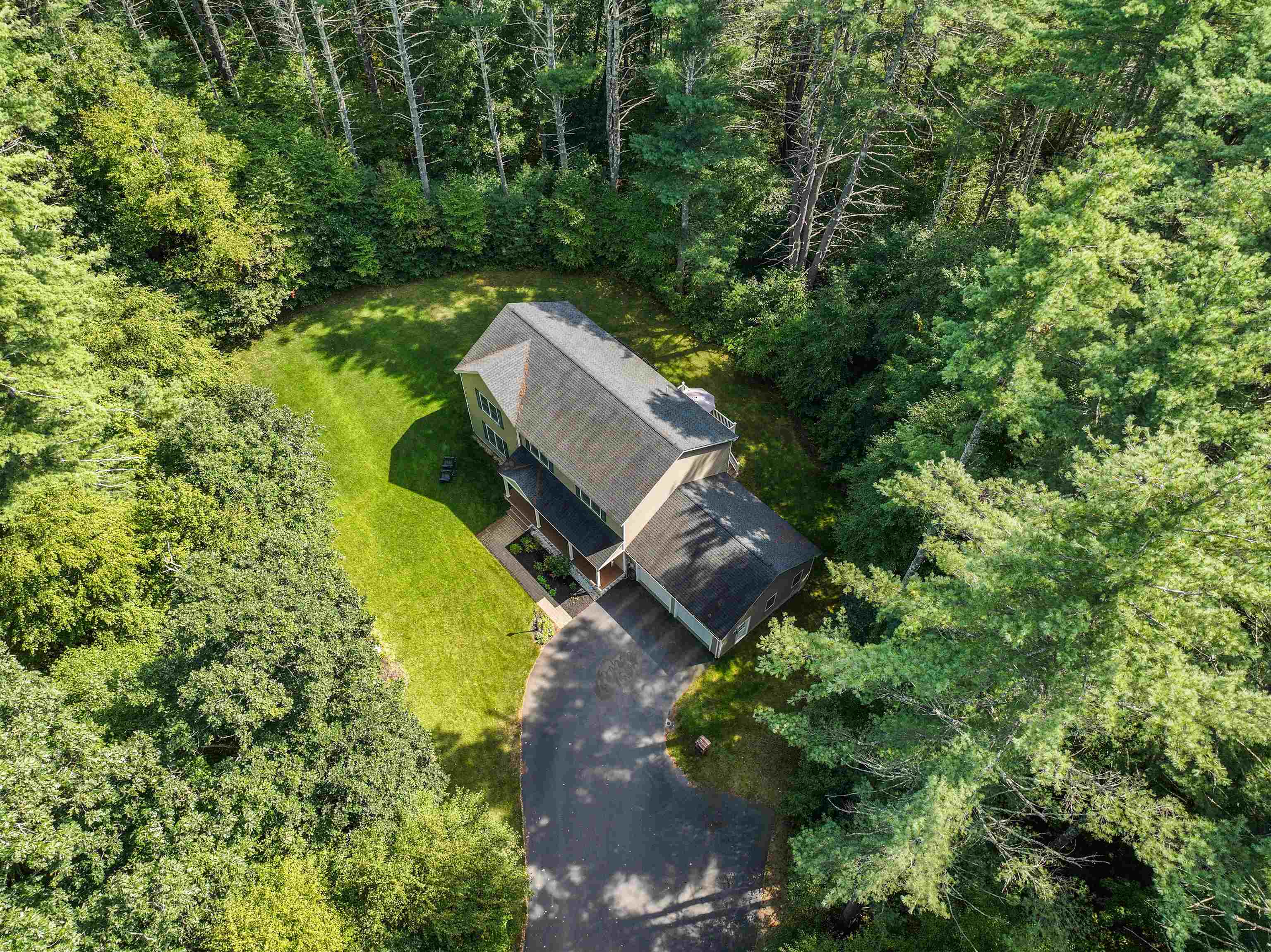 9 Bartlett Drive
