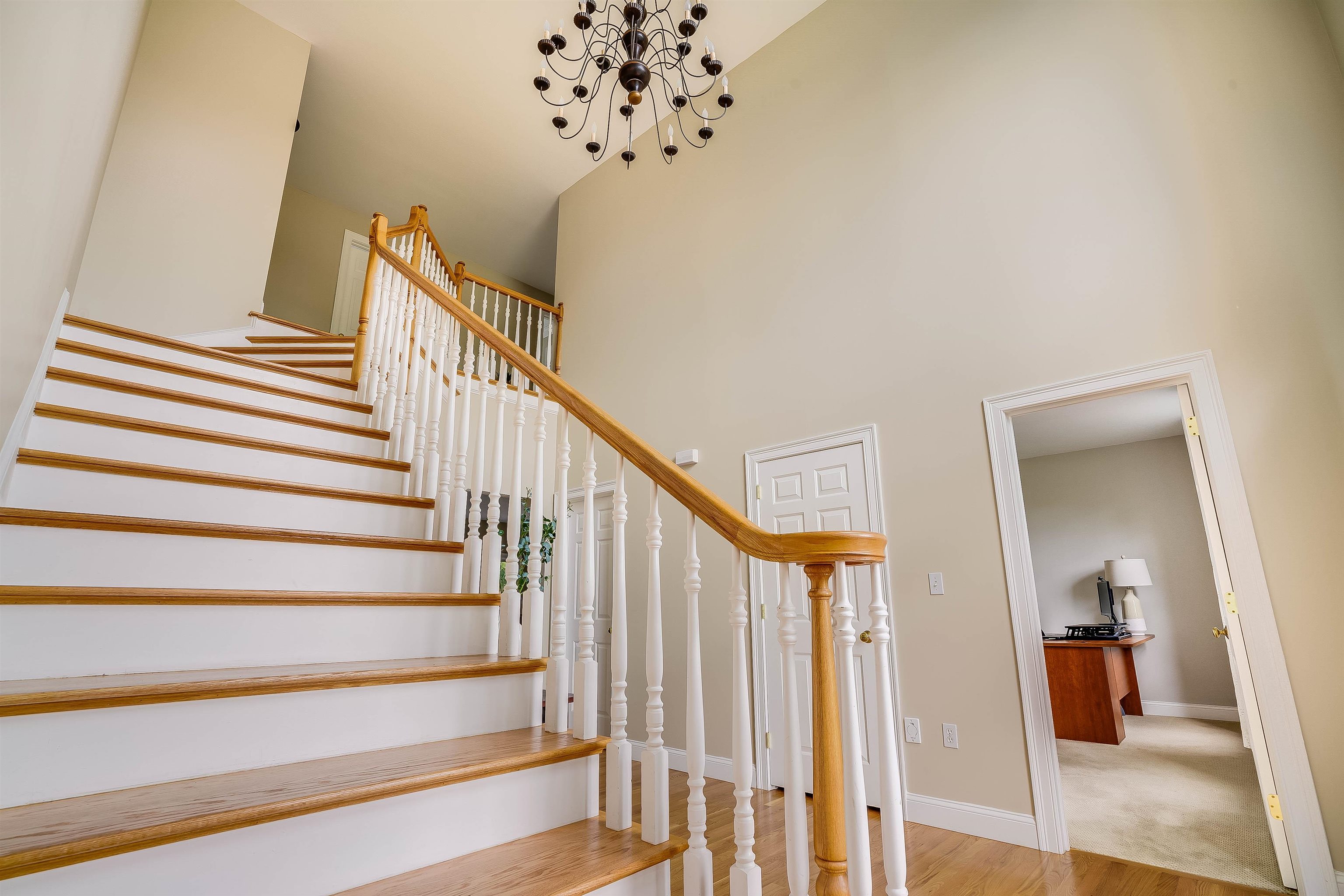 11 New South Drive