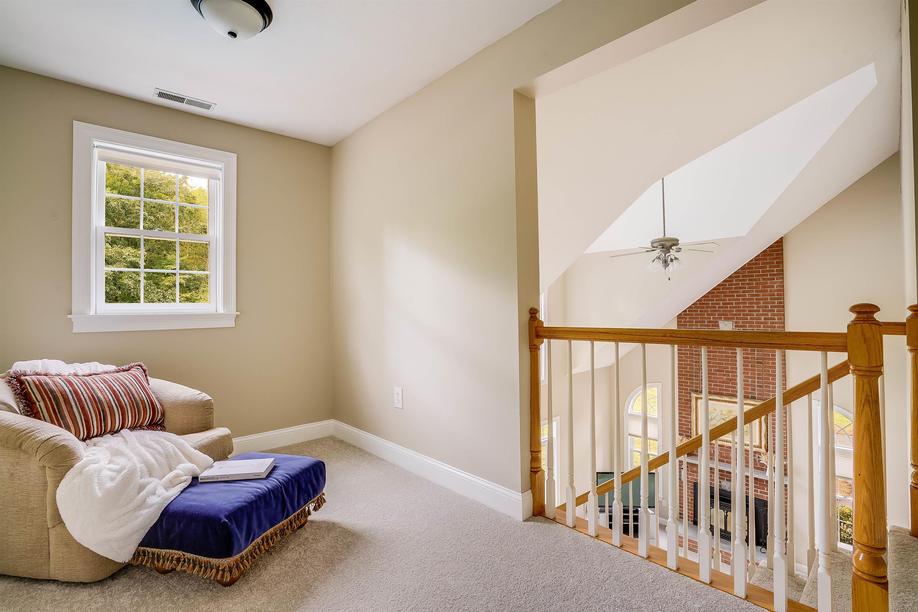 11 New South Drive