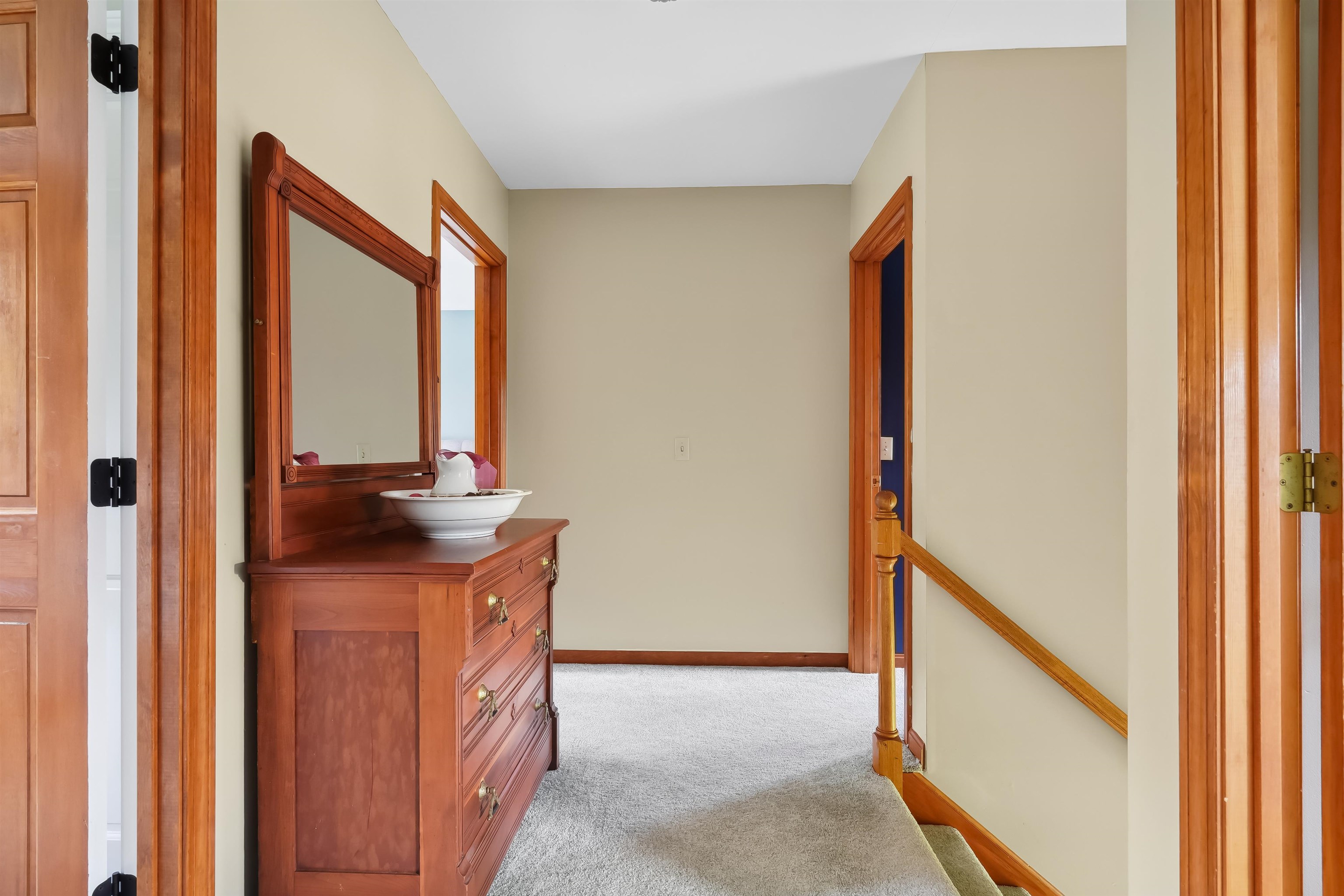 16 Harrod Lane