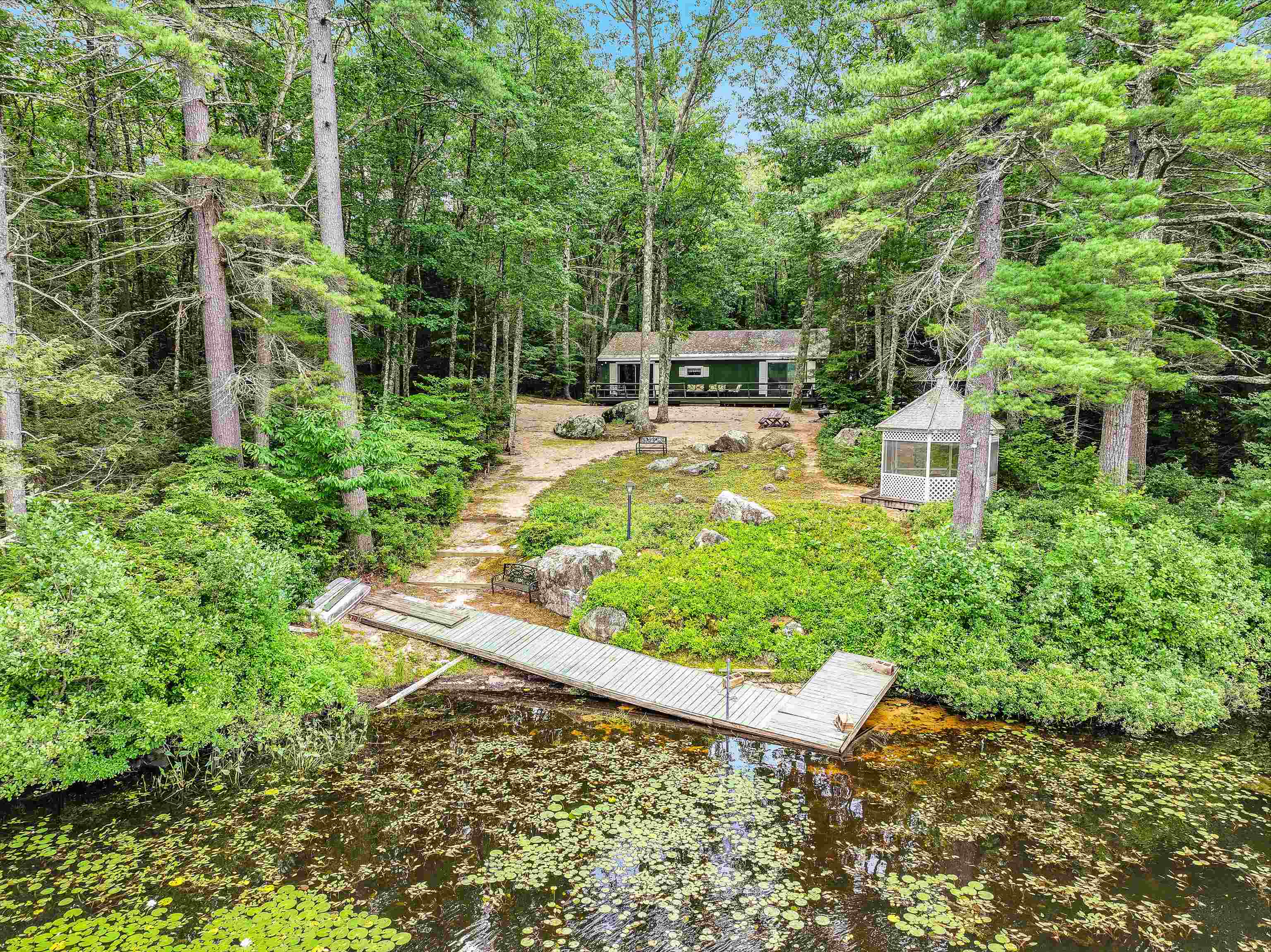 4 Clark Island Road