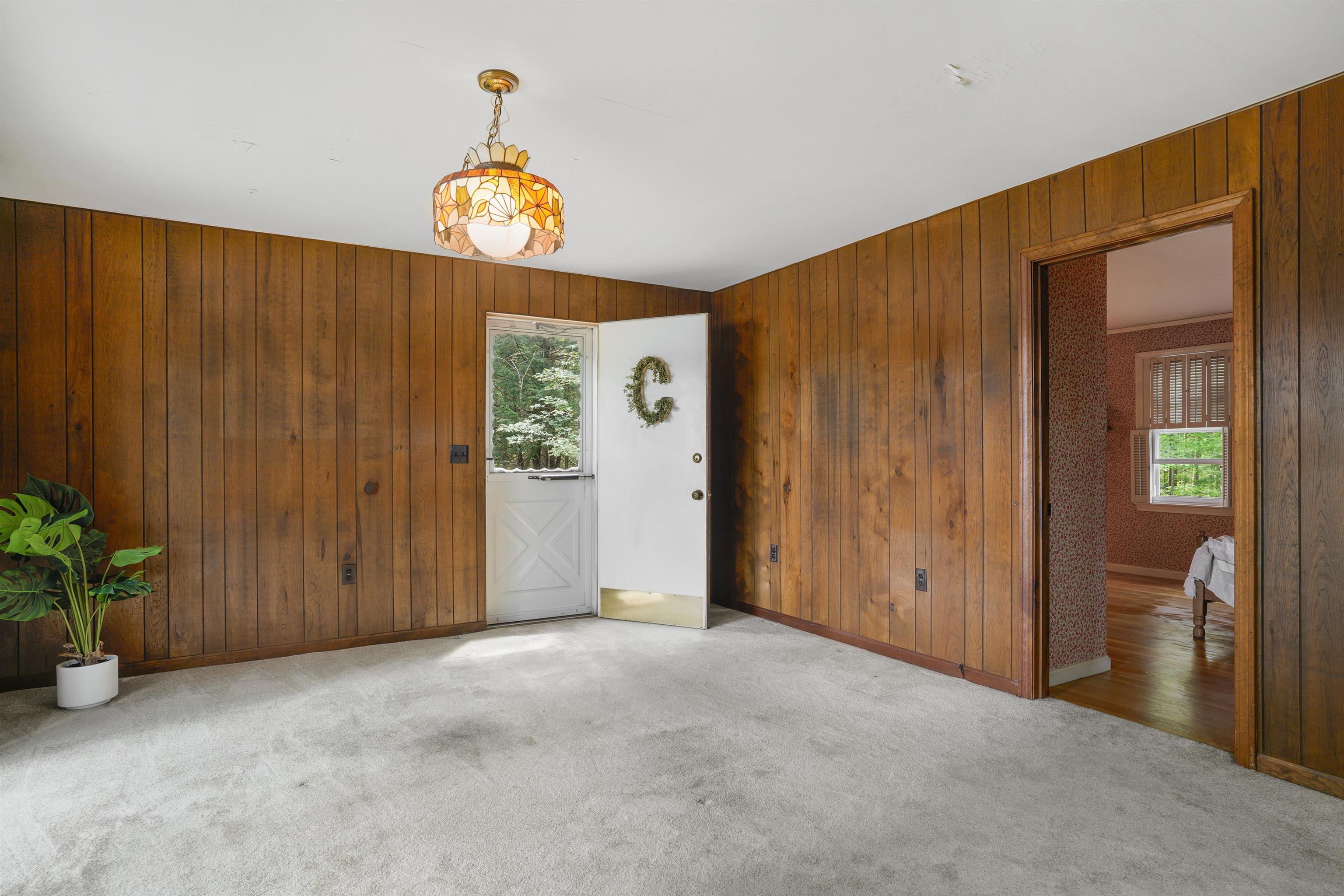 4 Clark Island Road