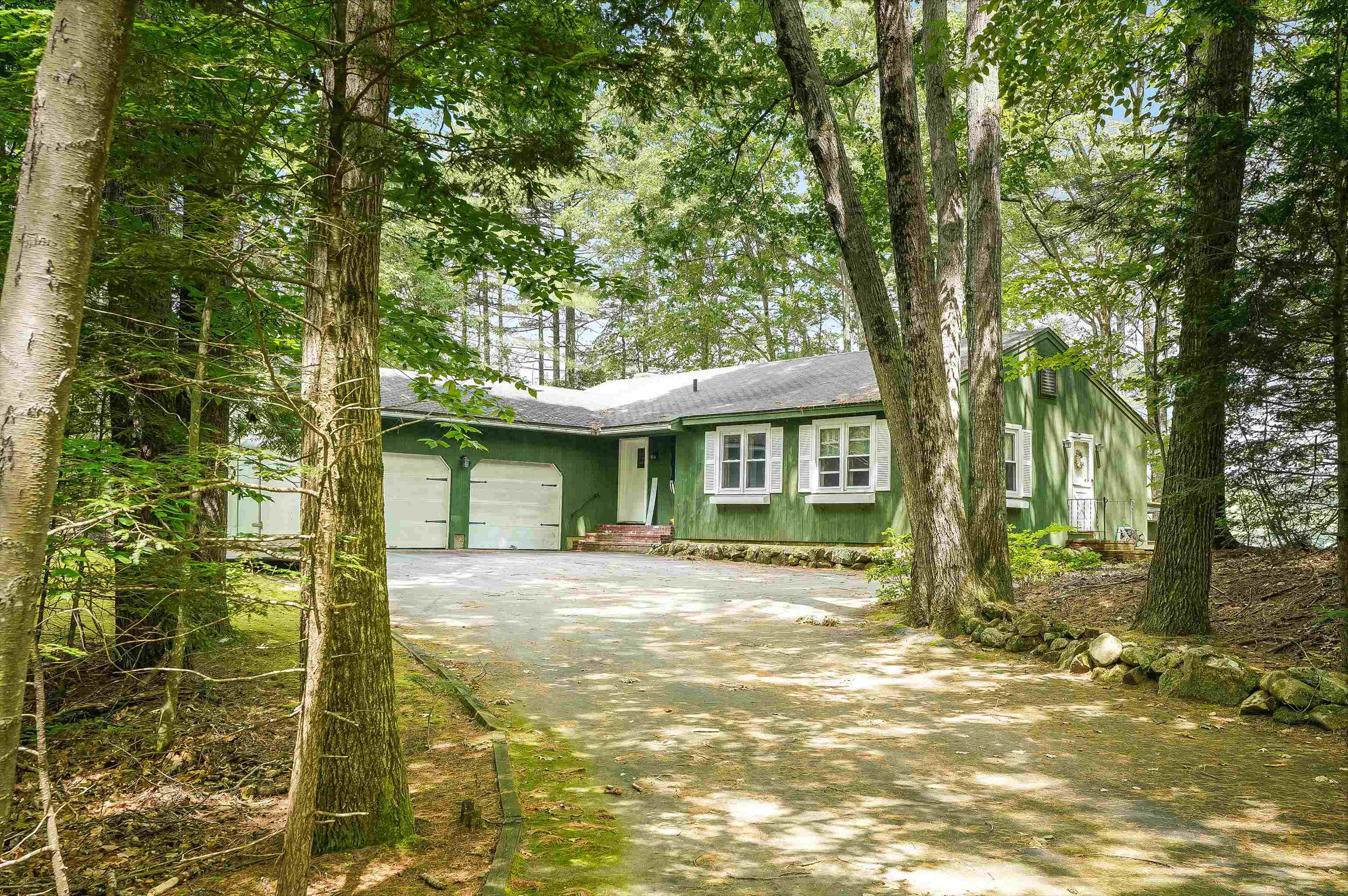 4 Clark Island Road