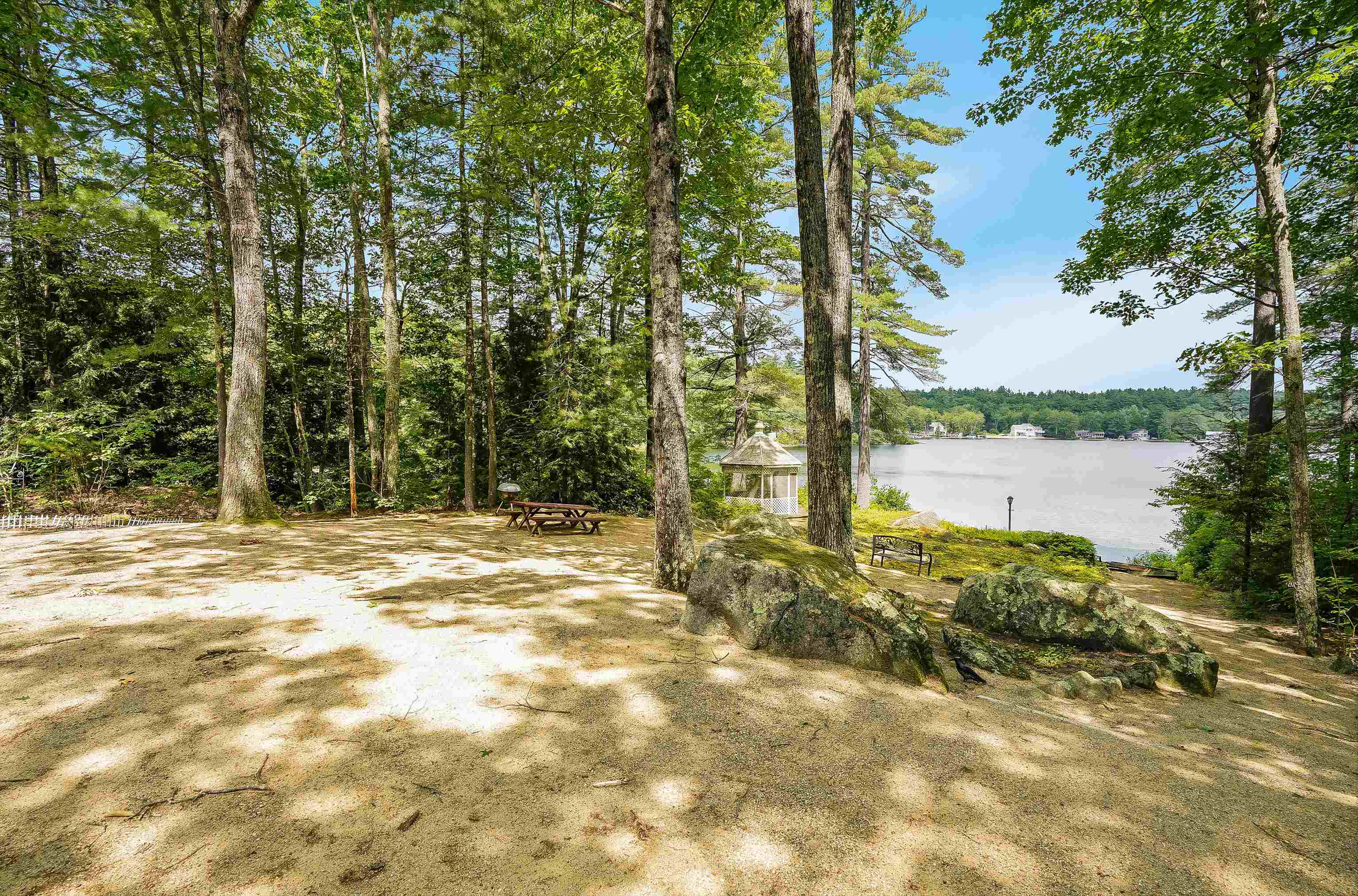 4 Clark Island Road