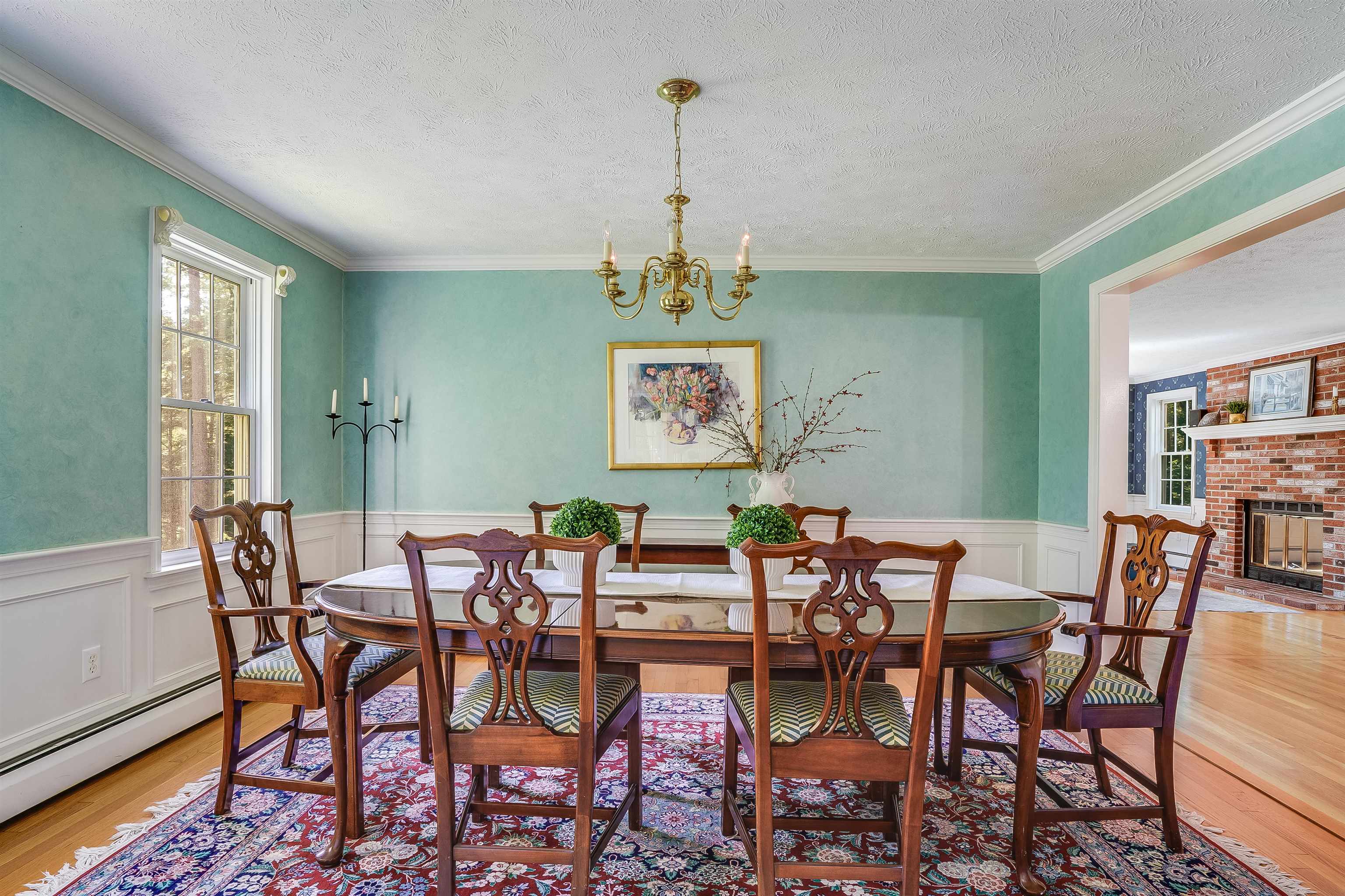 12 Crestwood Court