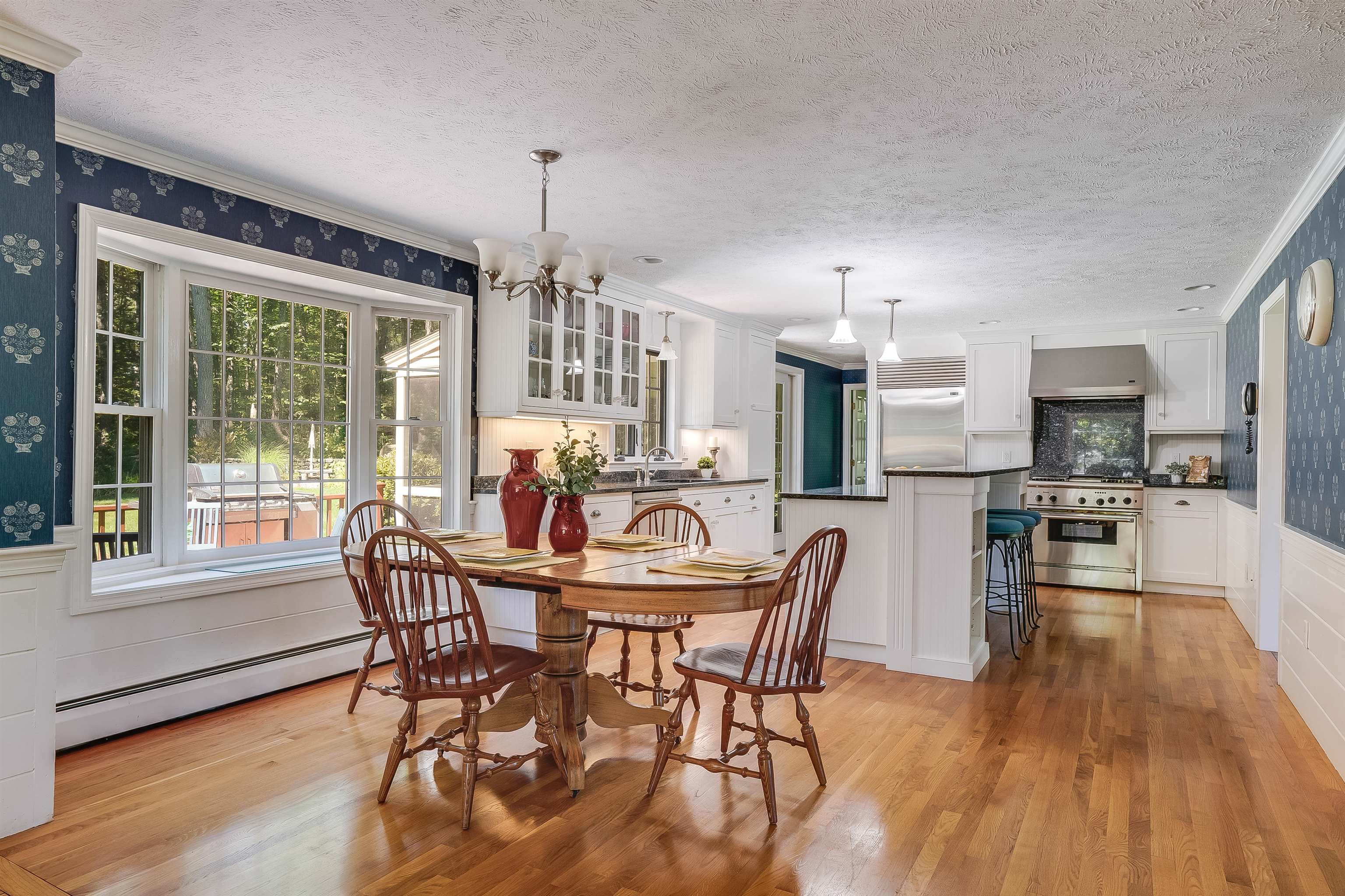 12 Crestwood Court