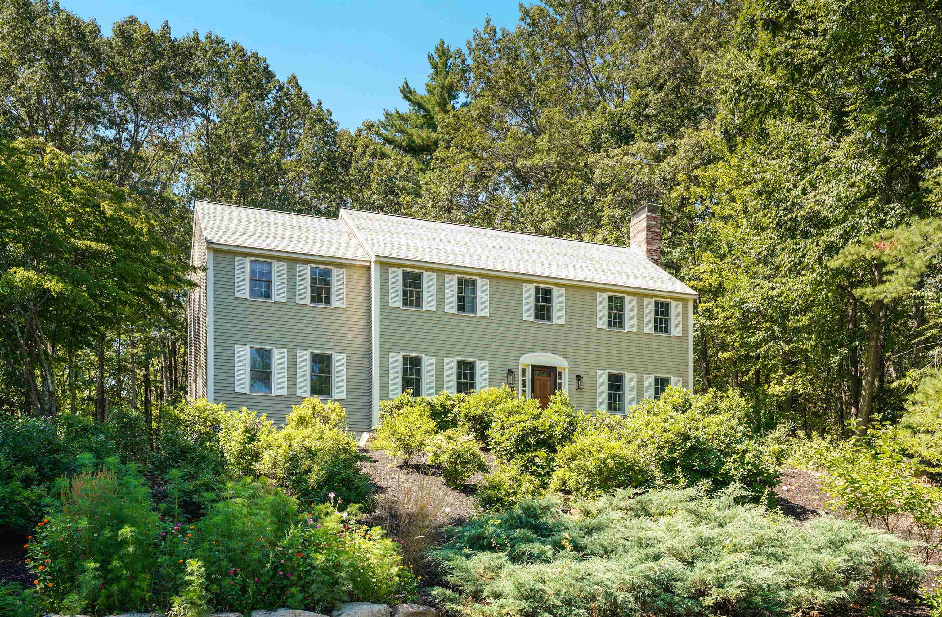 12 Crestwood Court