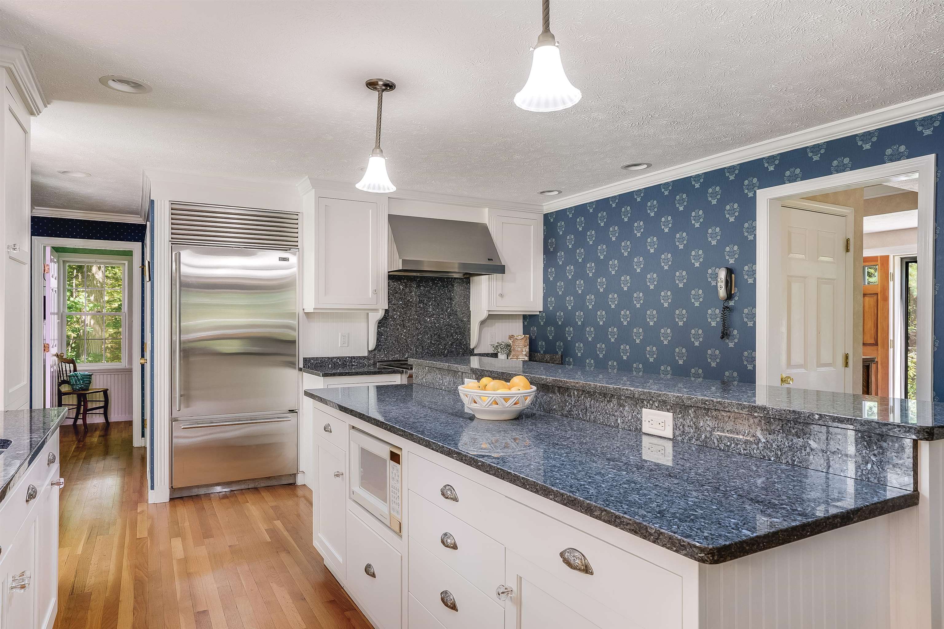 12 Crestwood Court