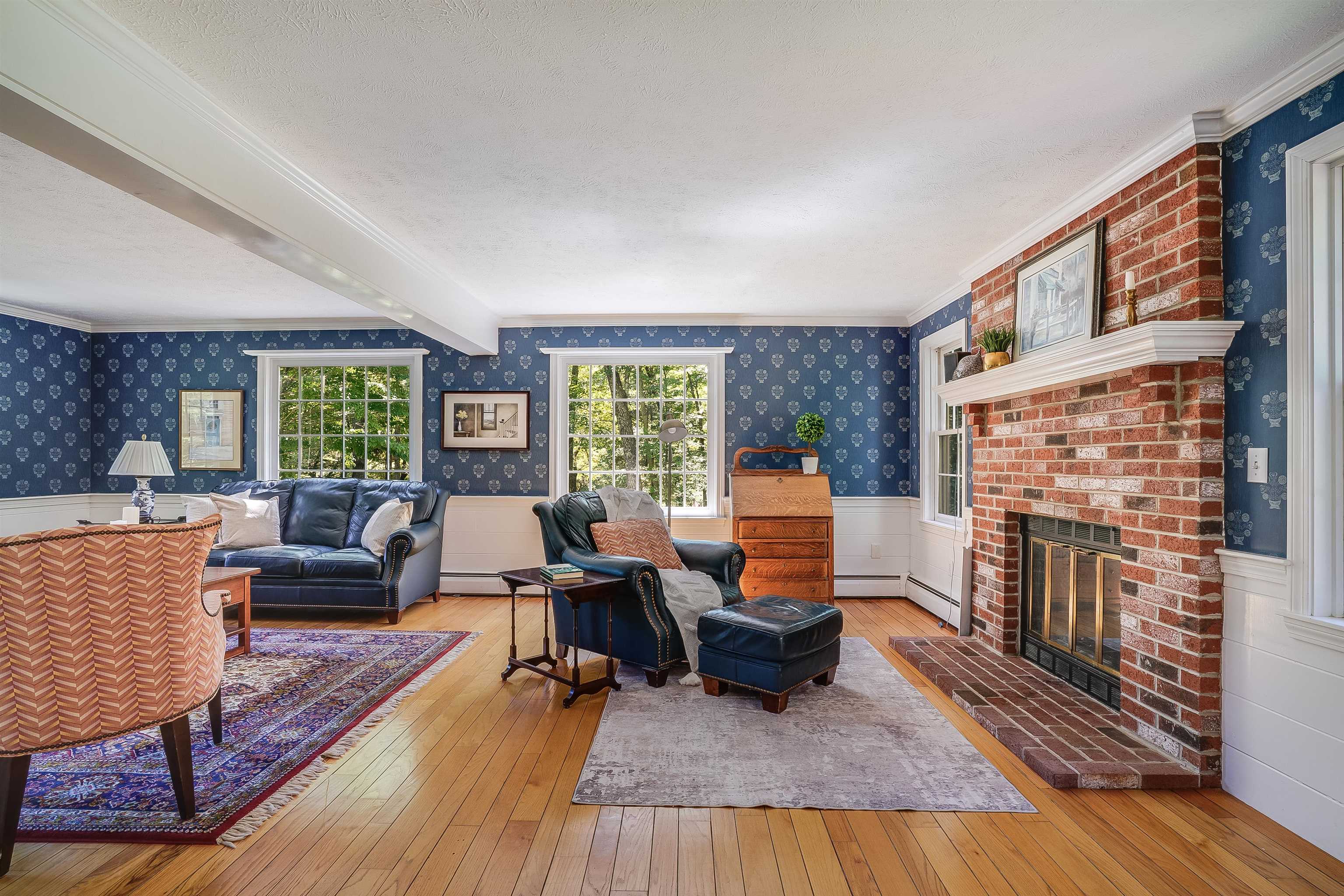 12 Crestwood Court