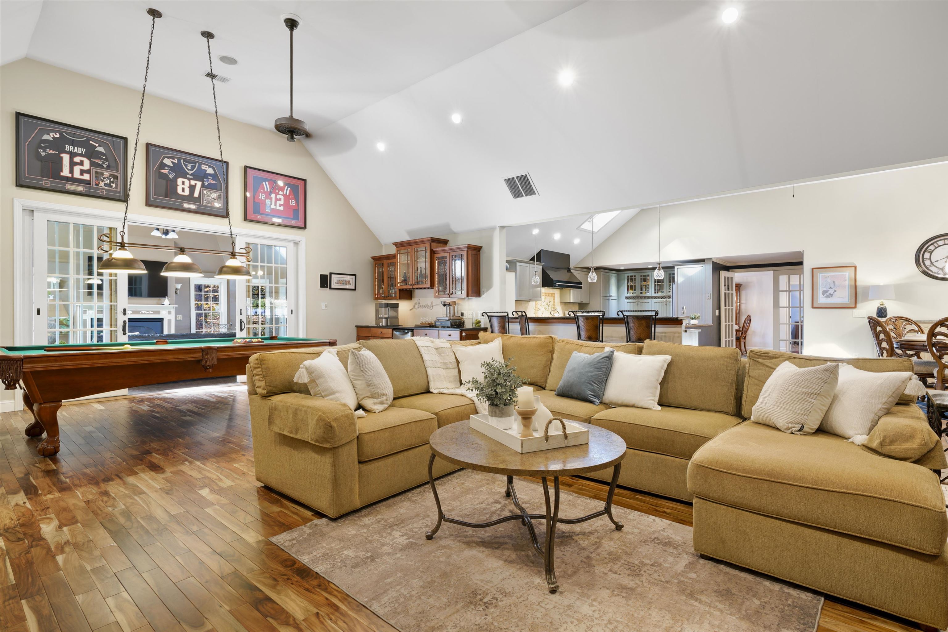 10 Barrington Drive