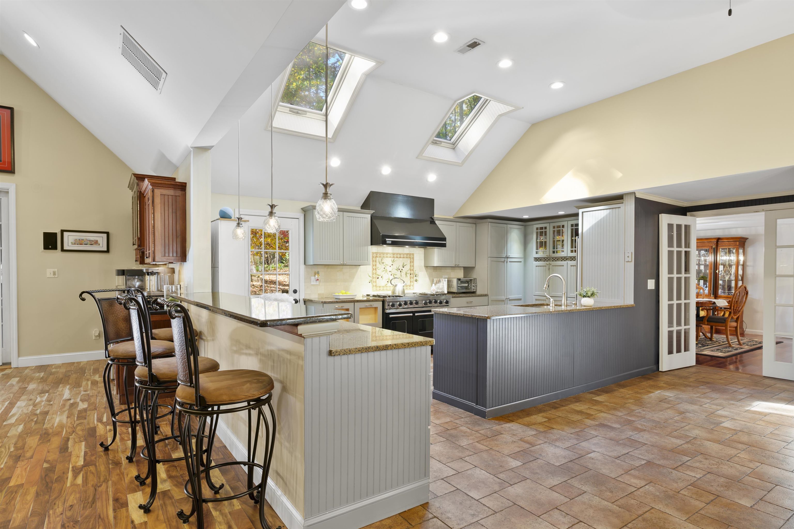 10 Barrington Drive