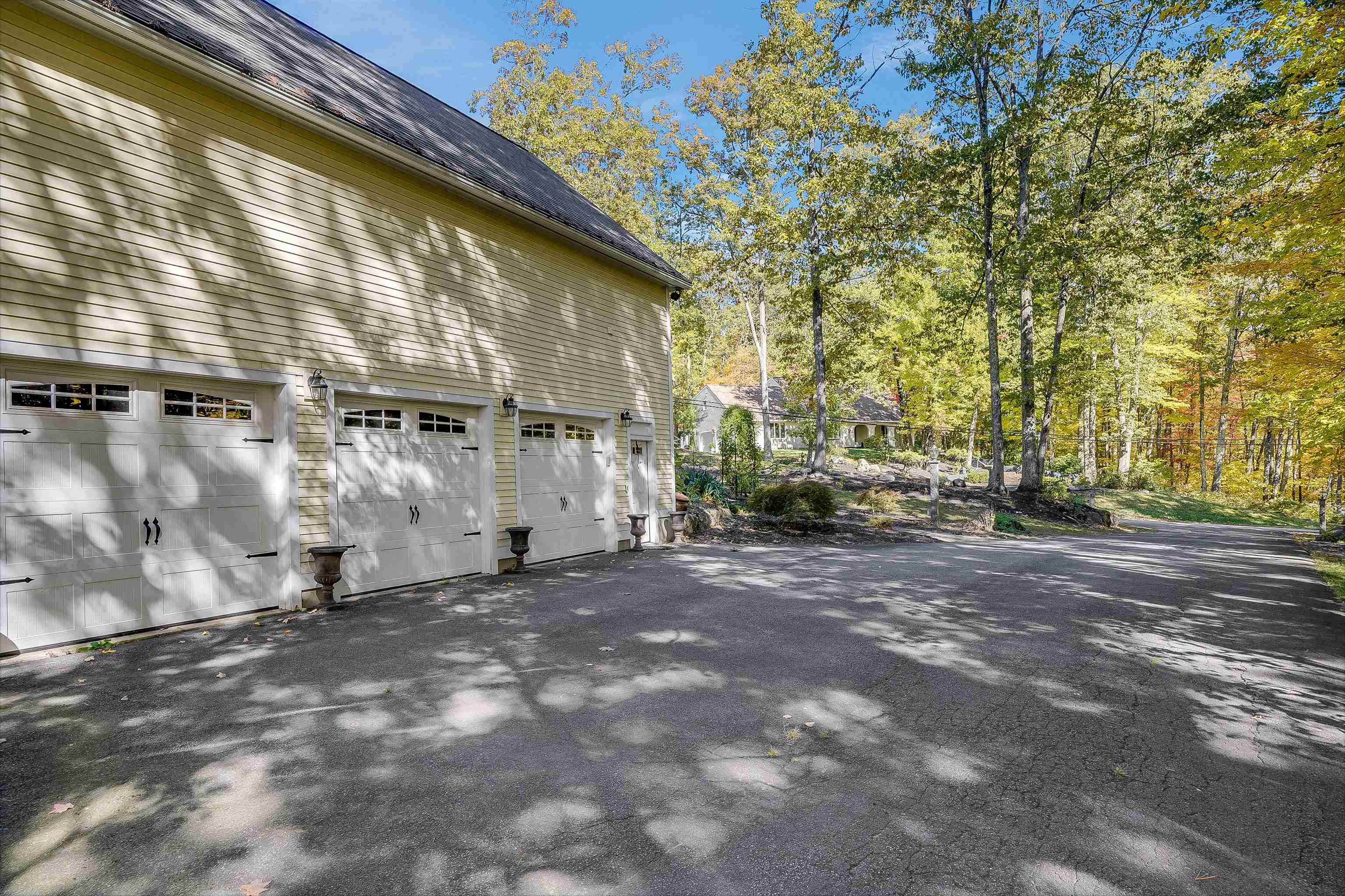 10 Barrington Drive