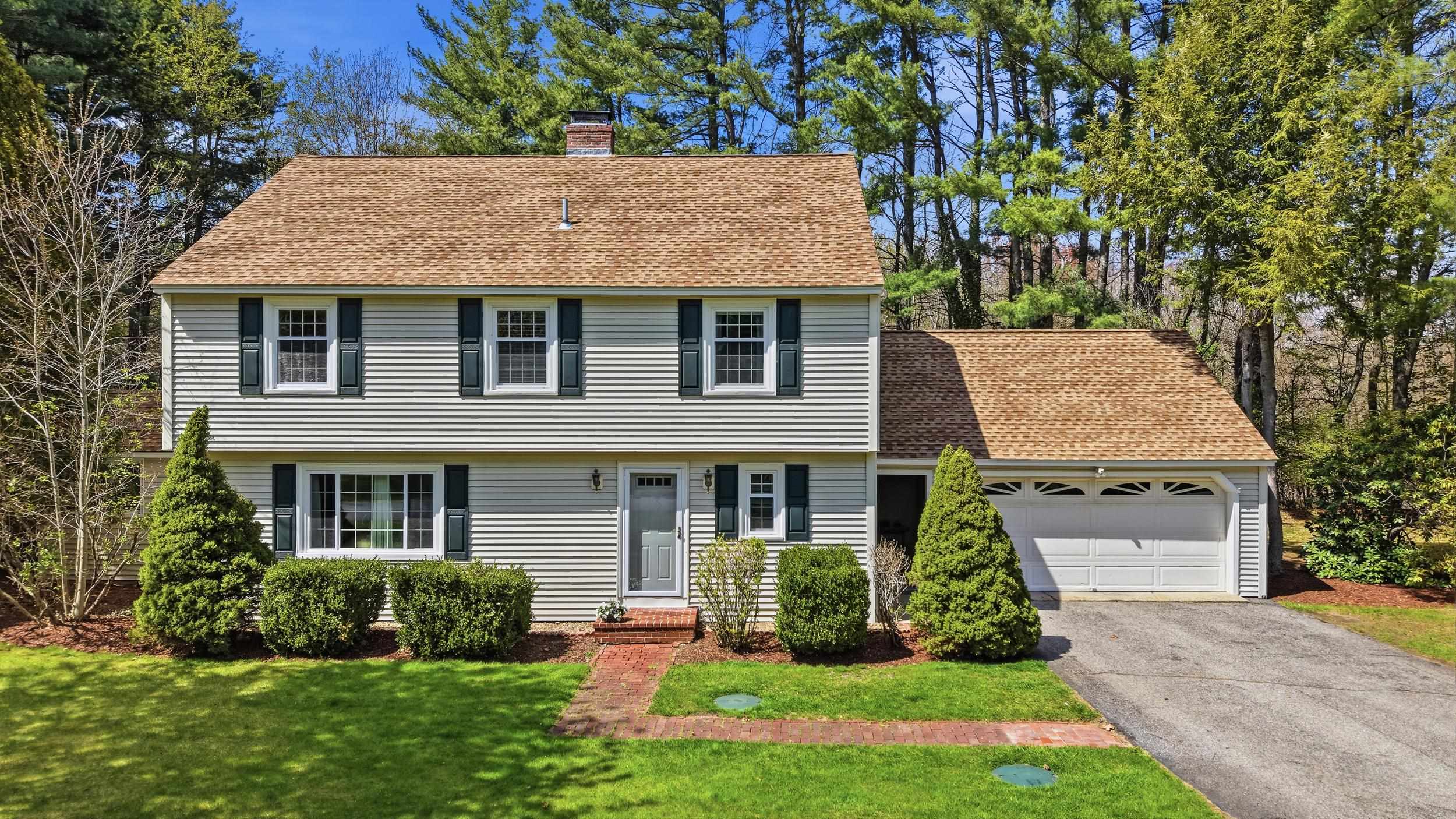 11 River Road
