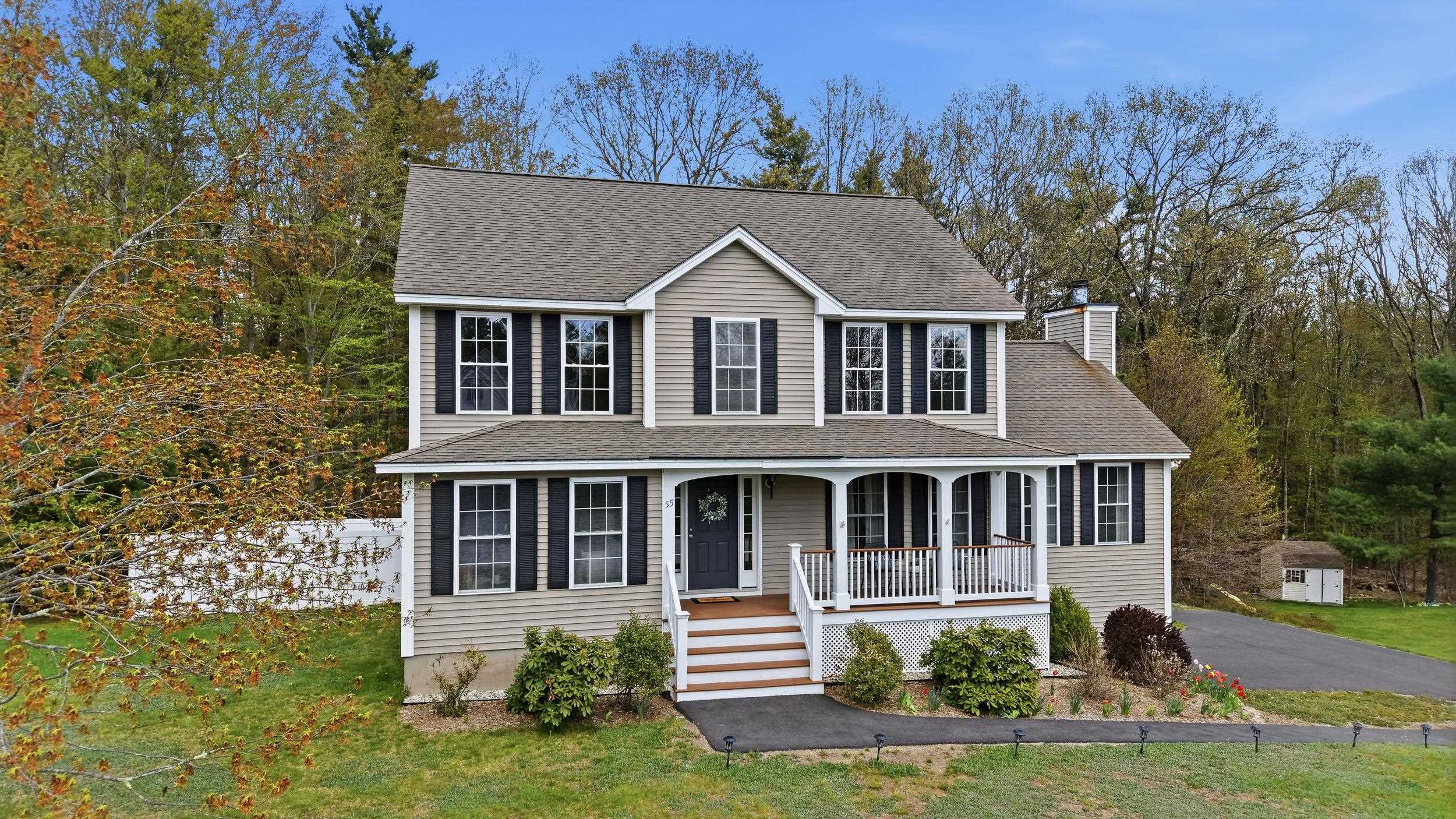 55 Woodhawk Drive