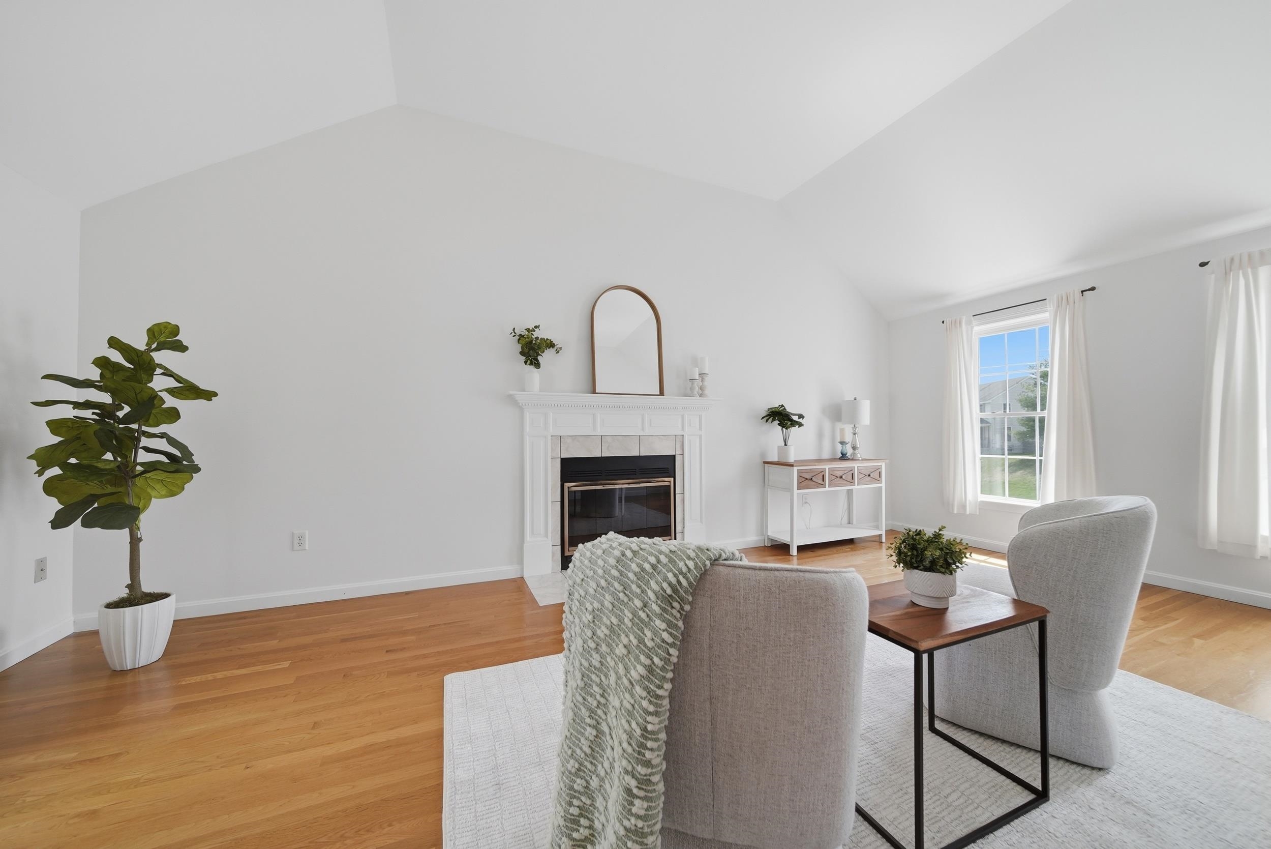 55 Woodhawk Drive