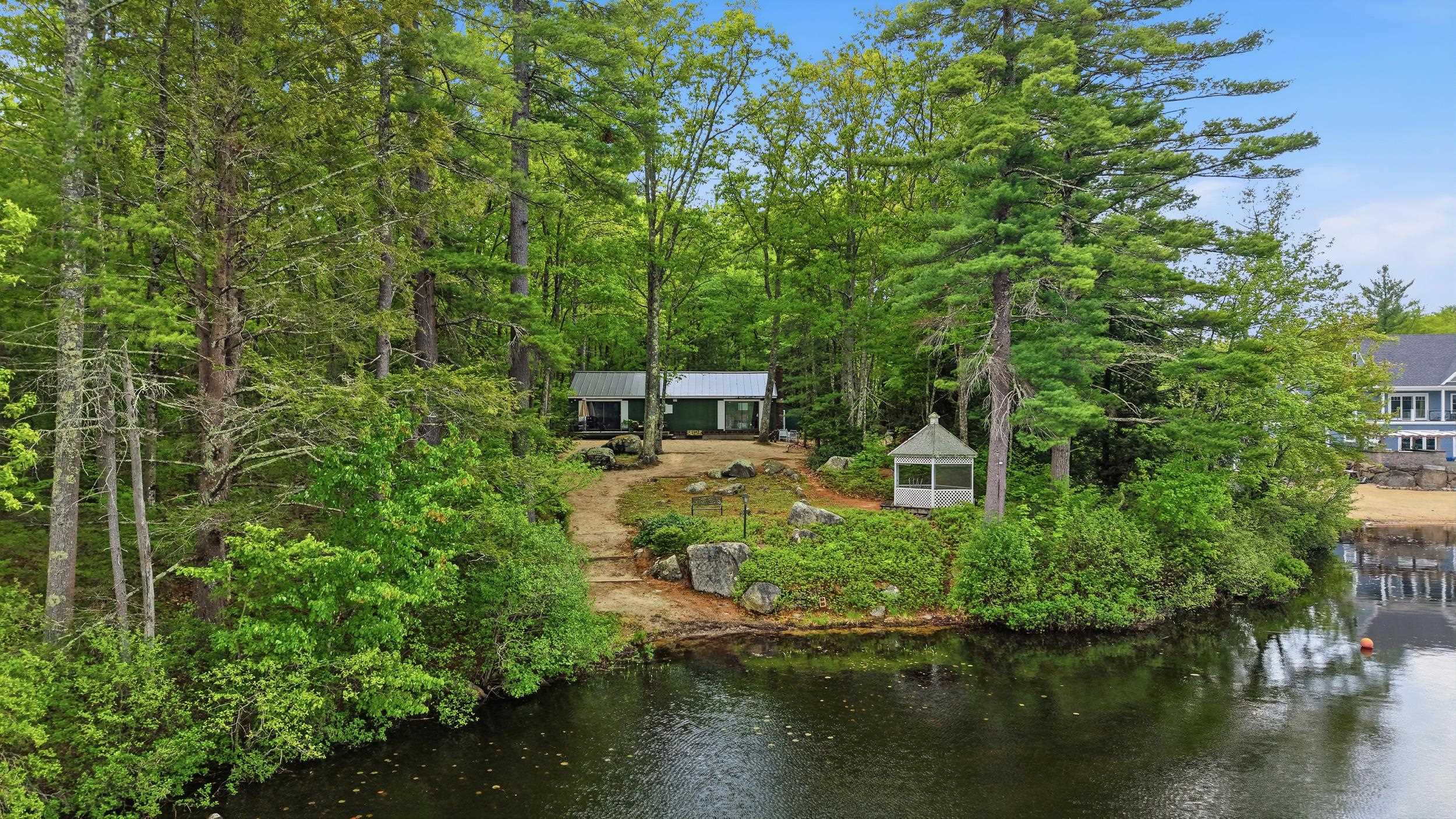 4 Clark Island Road