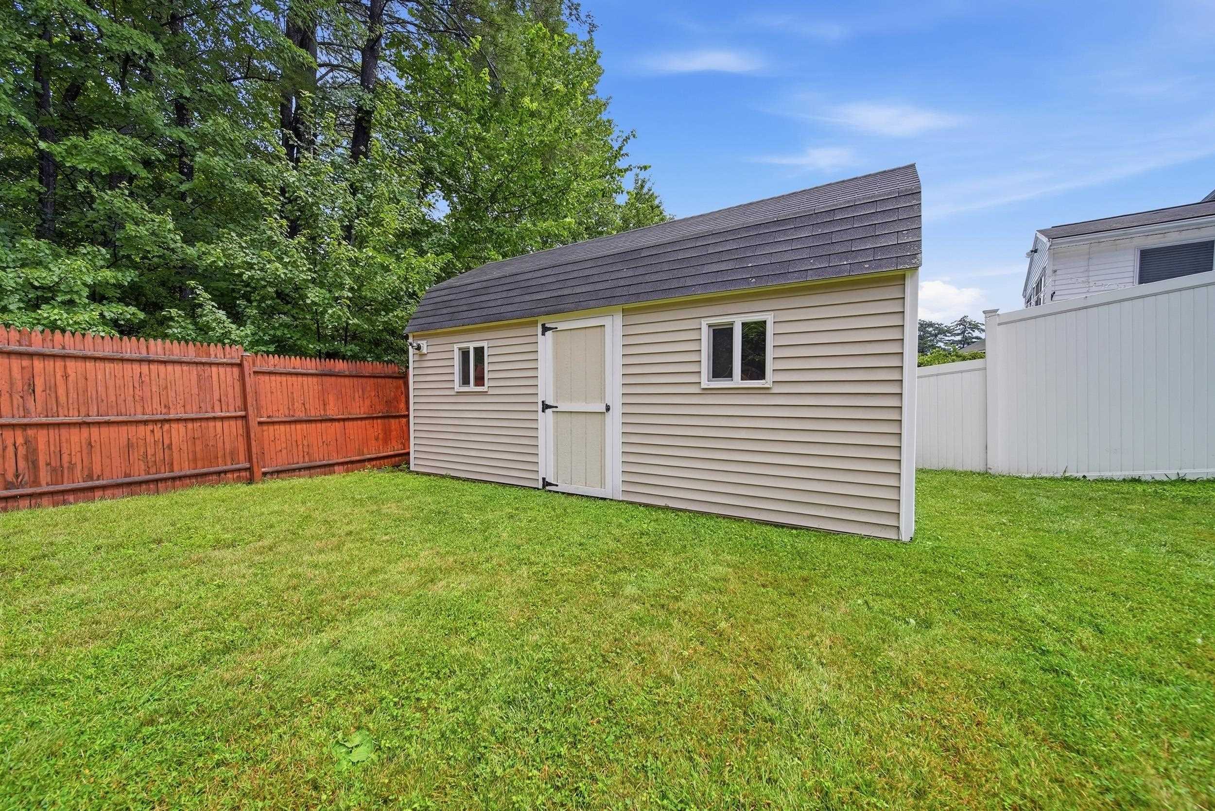 3 Sunshine Court
