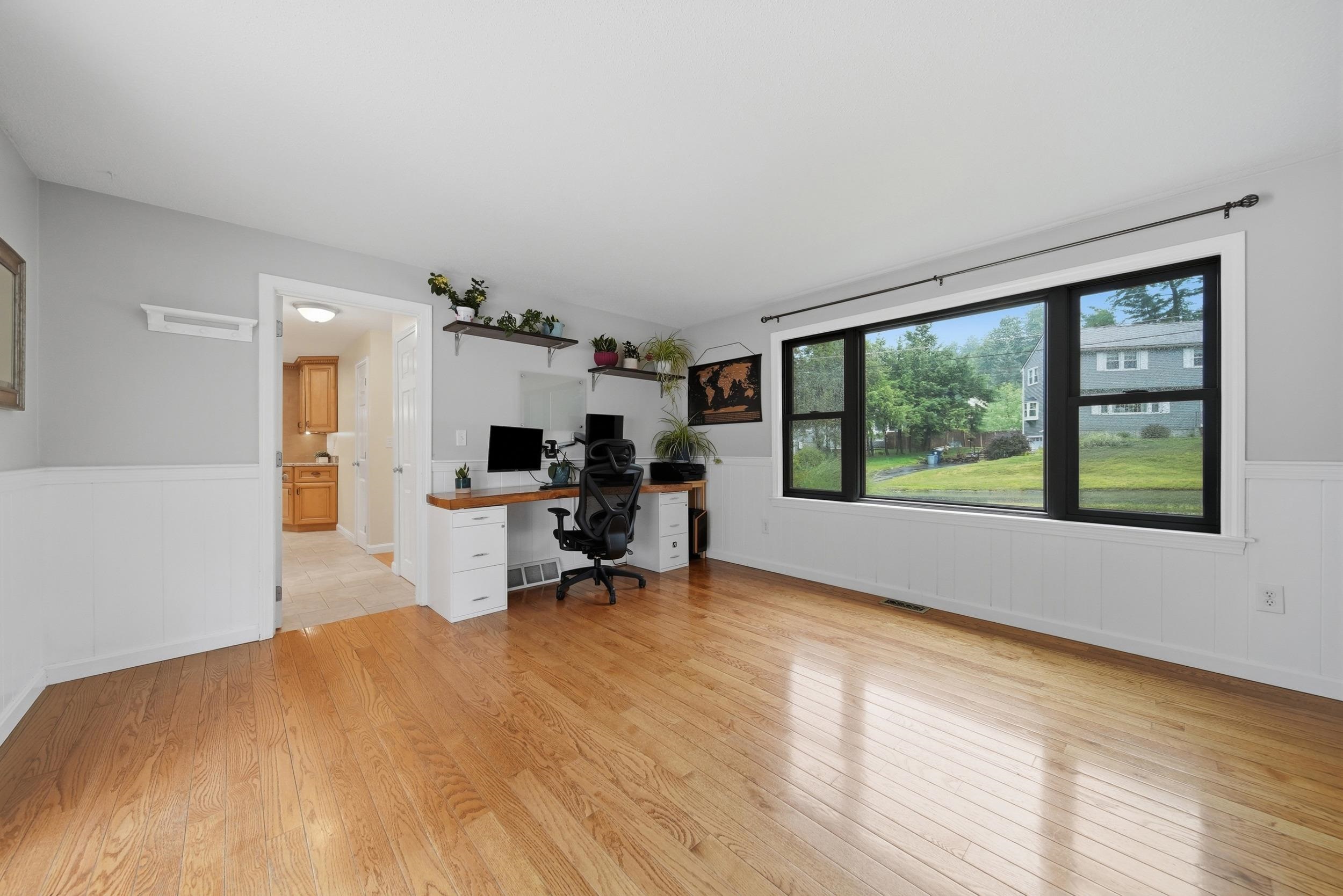 3 Sunshine Court