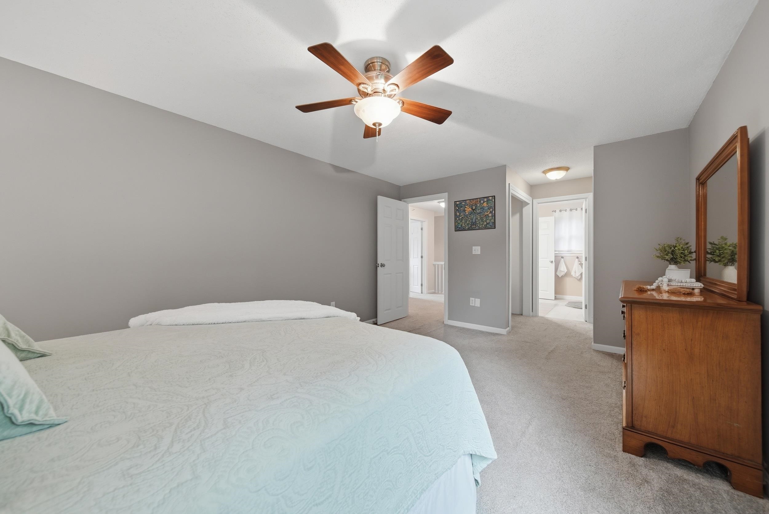 3 Sunshine Court