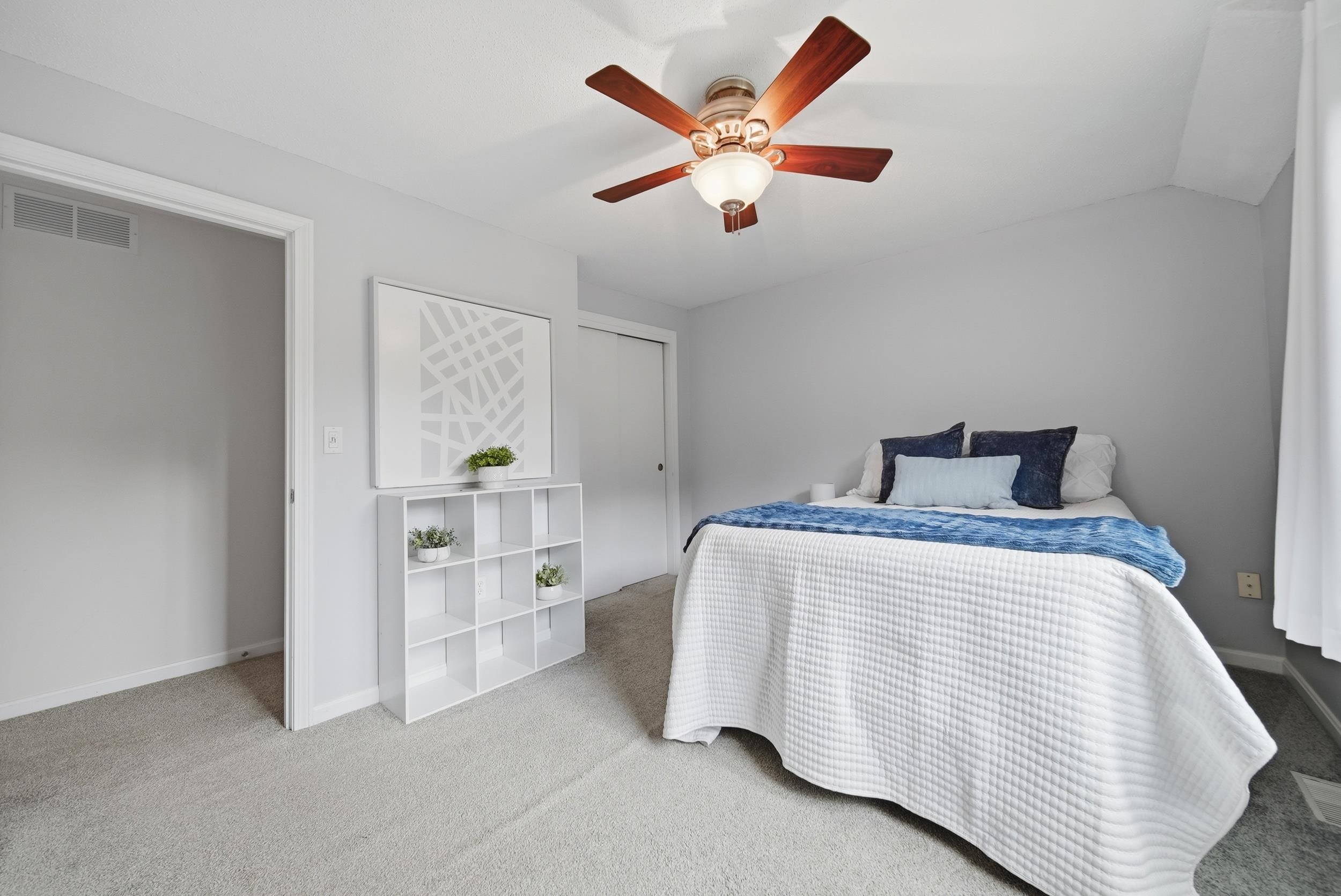 3 Sunshine Court