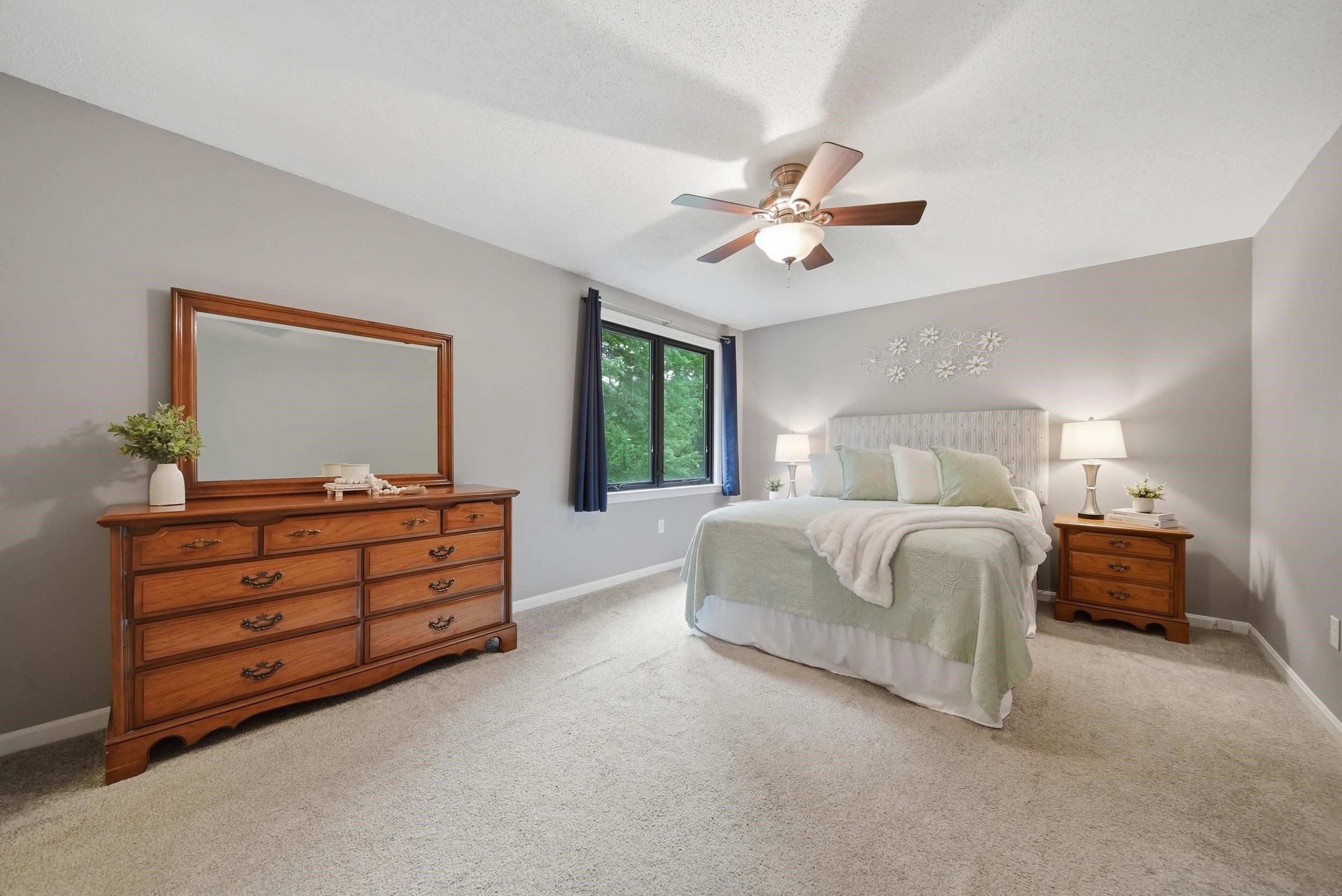 3 Sunshine Court