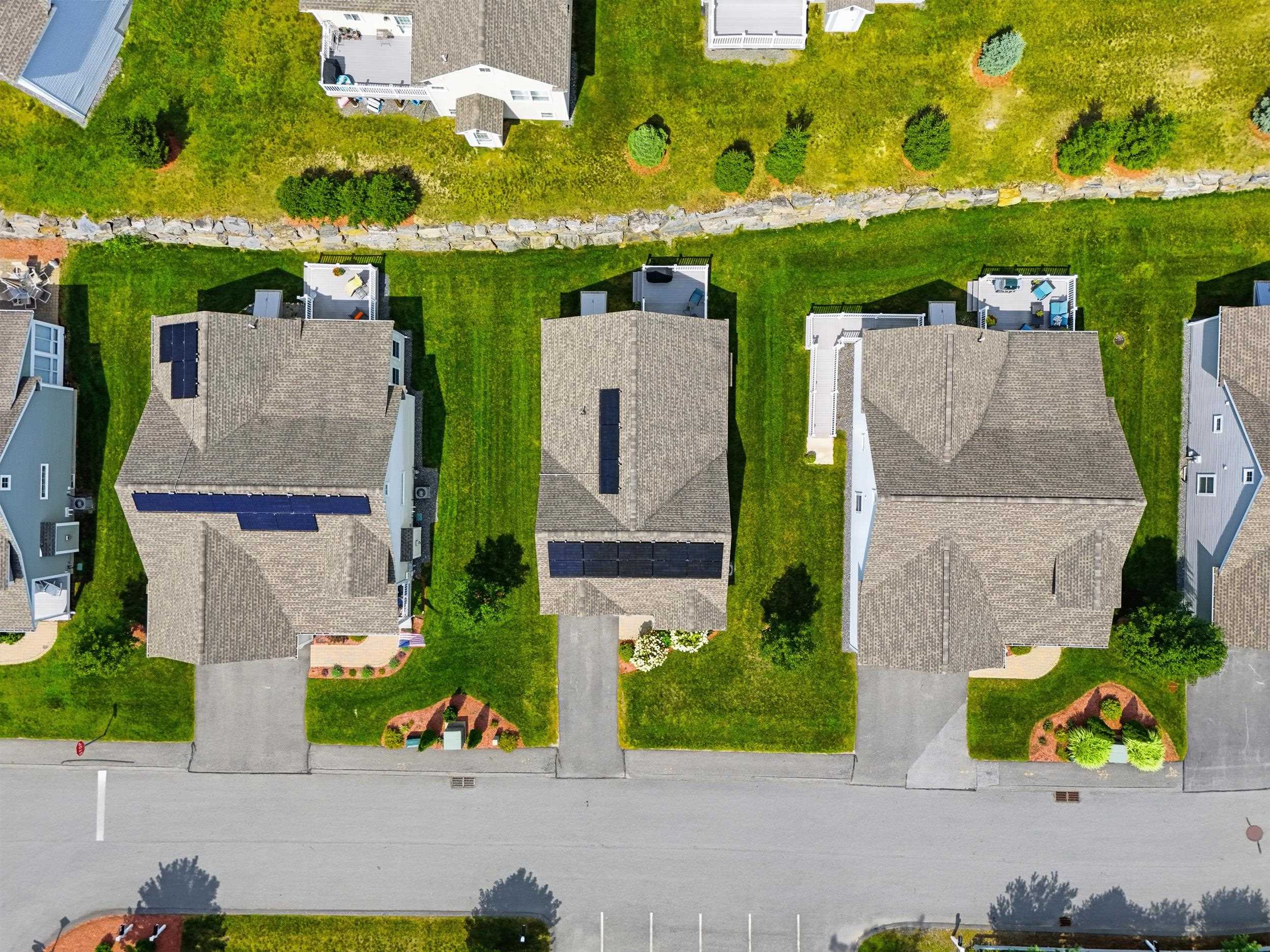 6 Dunstable Circle