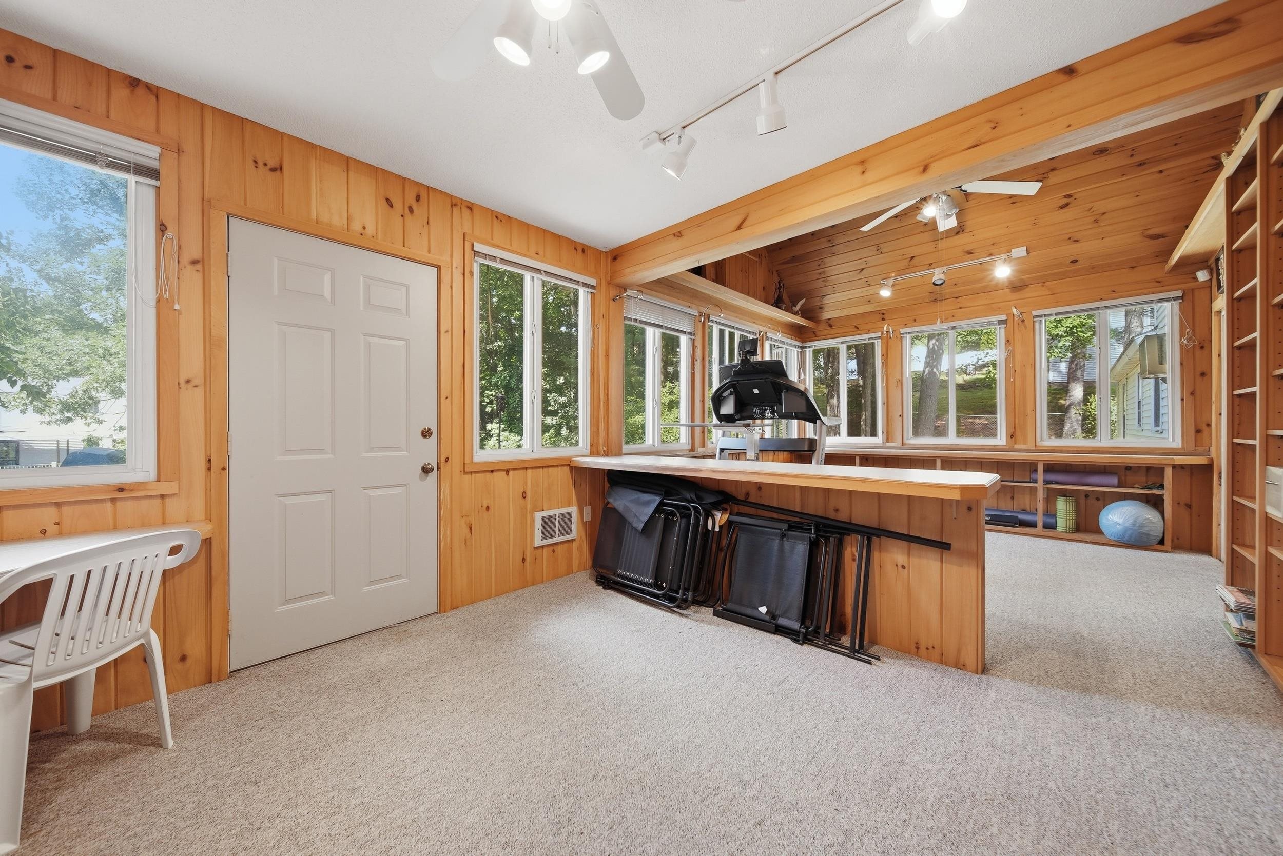 118 Lancelot Avenue
