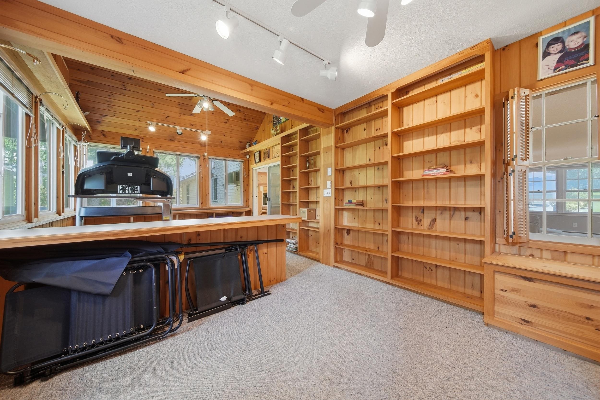 118 Lancelot Avenue