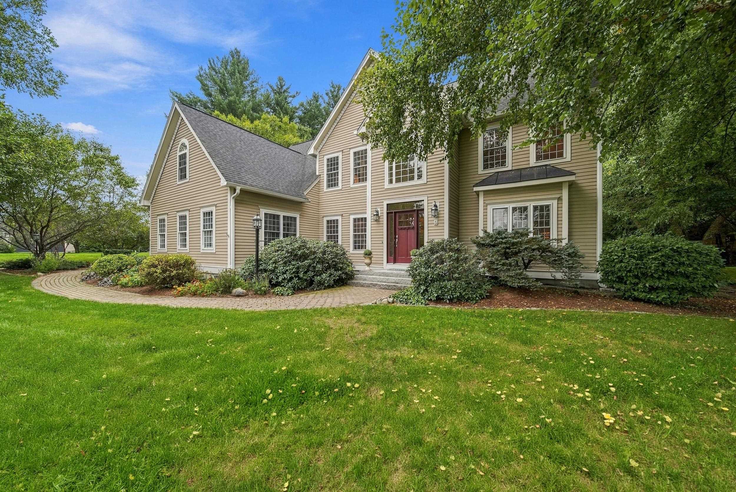 5 New South Drive