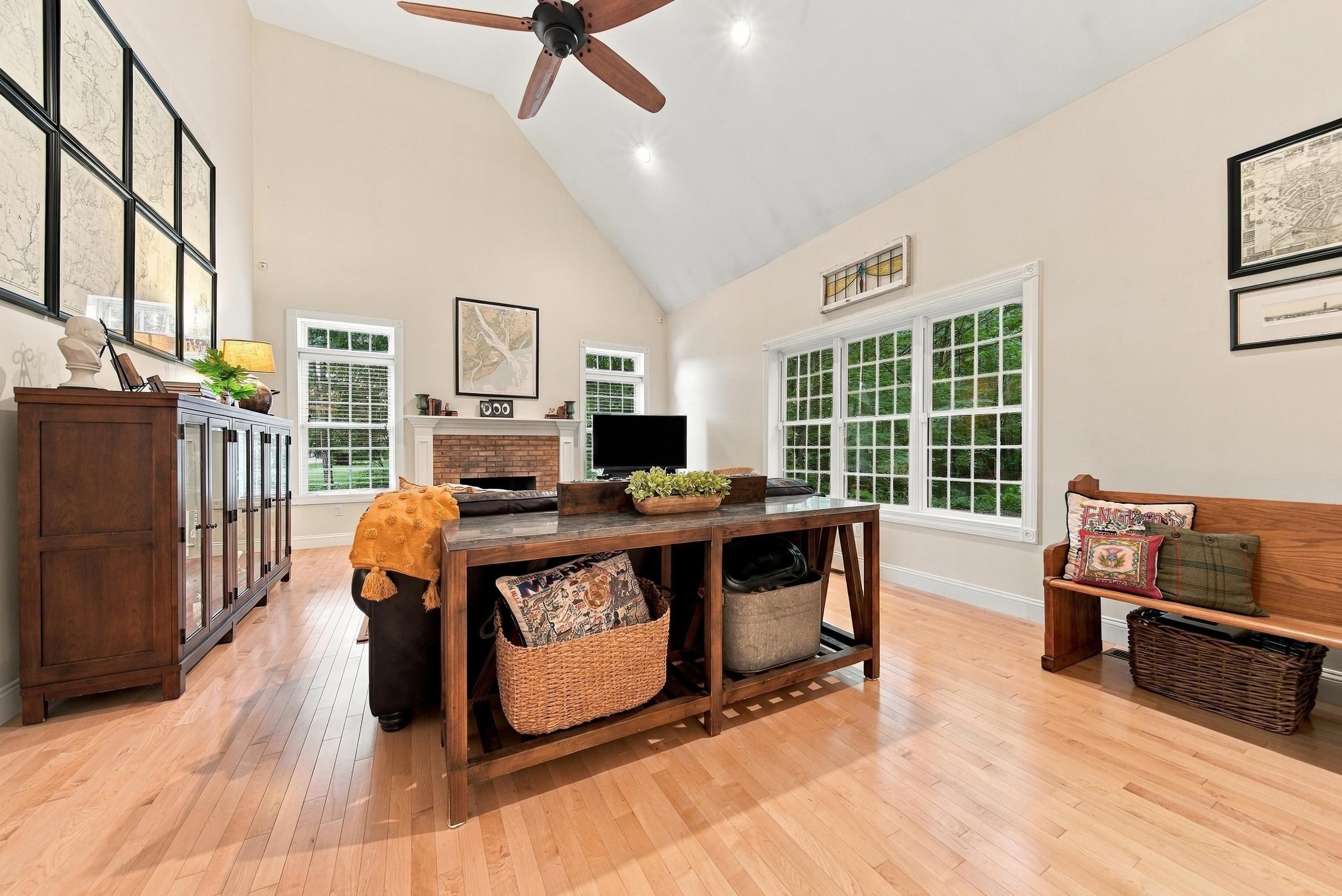 5 New South Drive