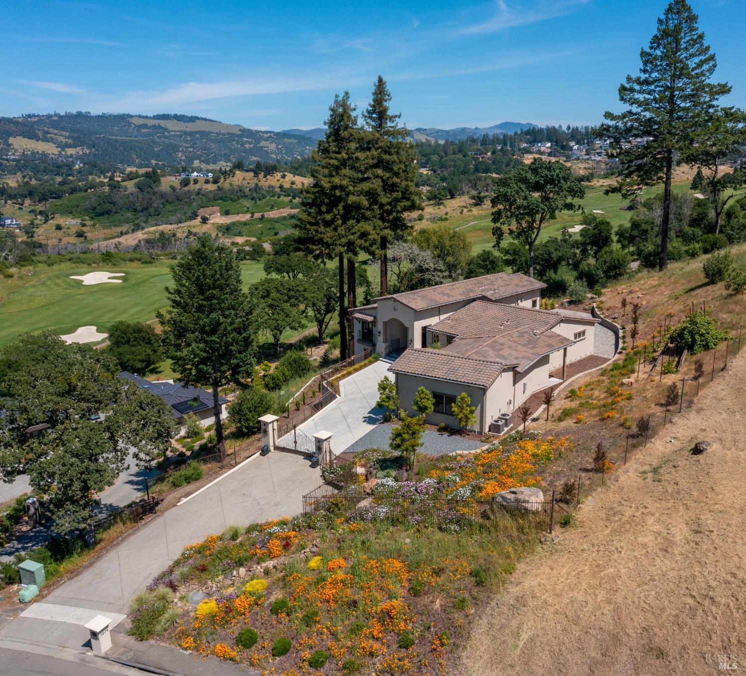3936 Skyfarm Dr