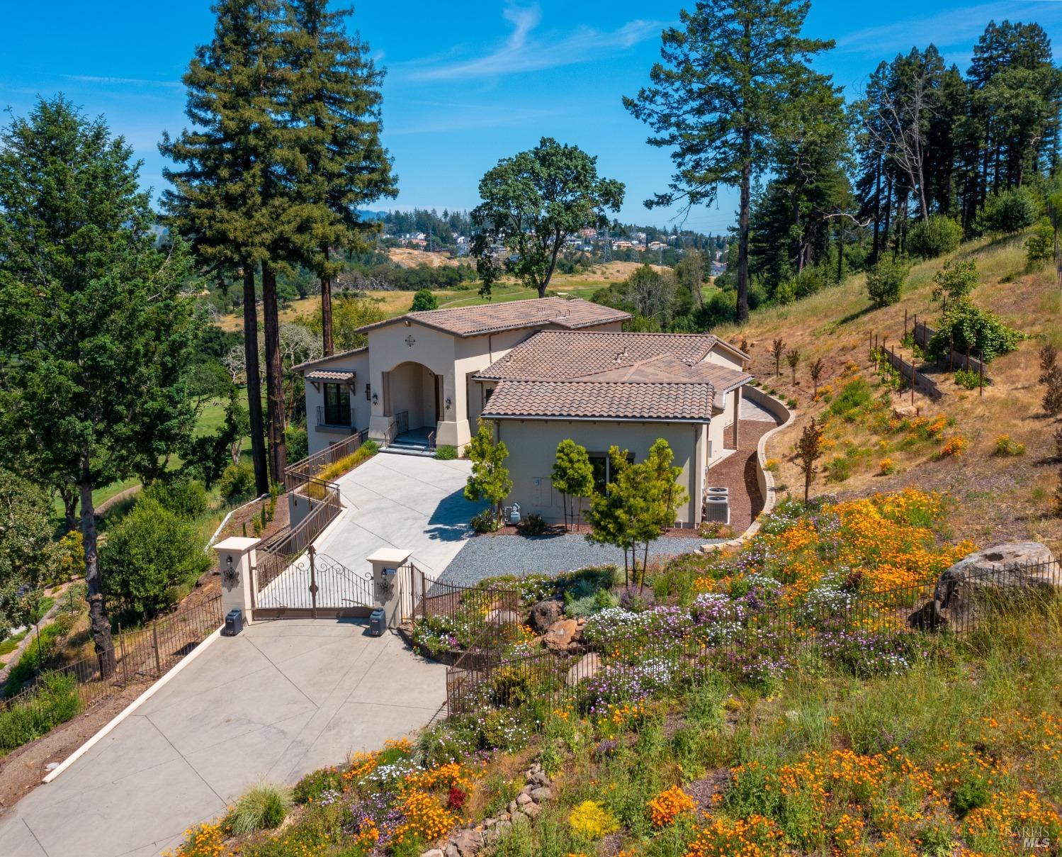 3936 Skyfarm Dr