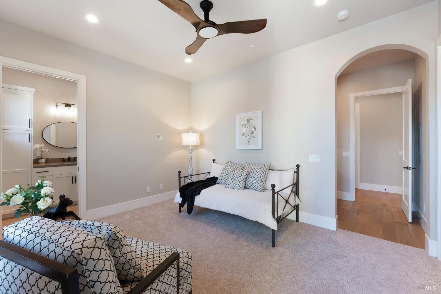 3936 Skyfarm Dr