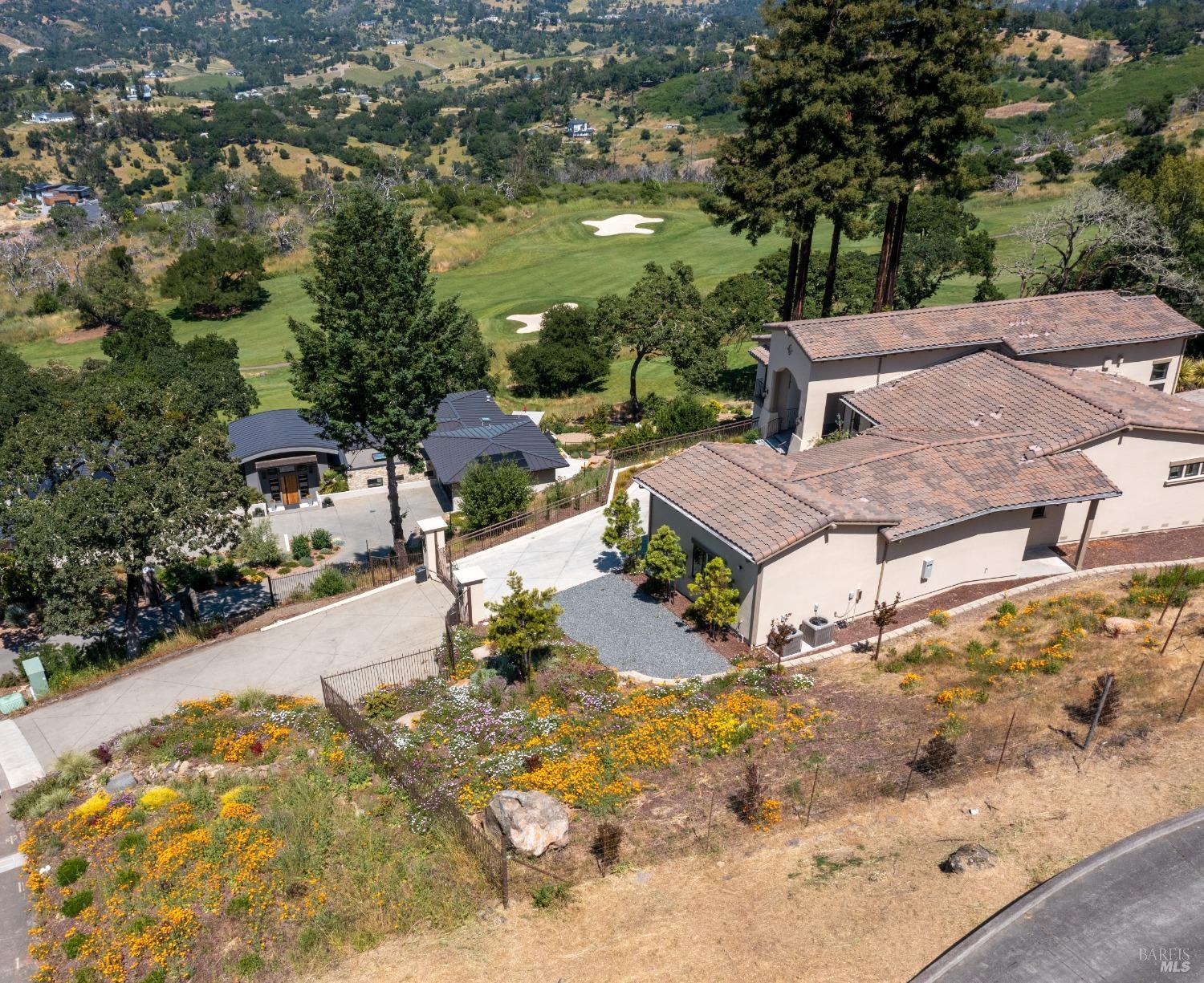 3936 Skyfarm Dr
