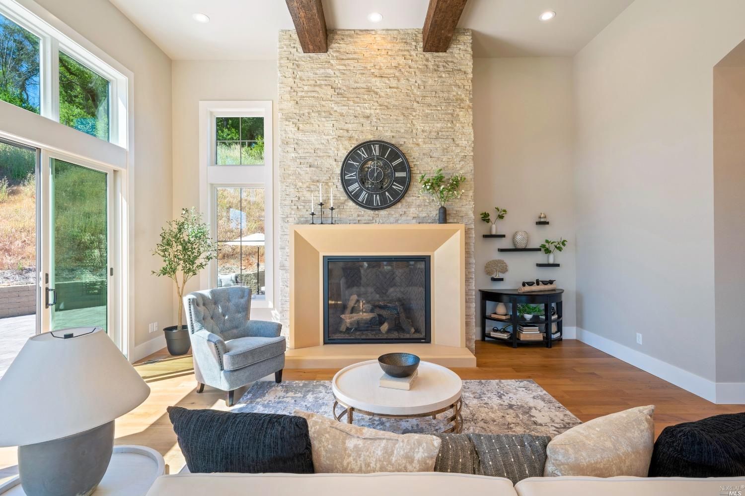 3936 Skyfarm Dr