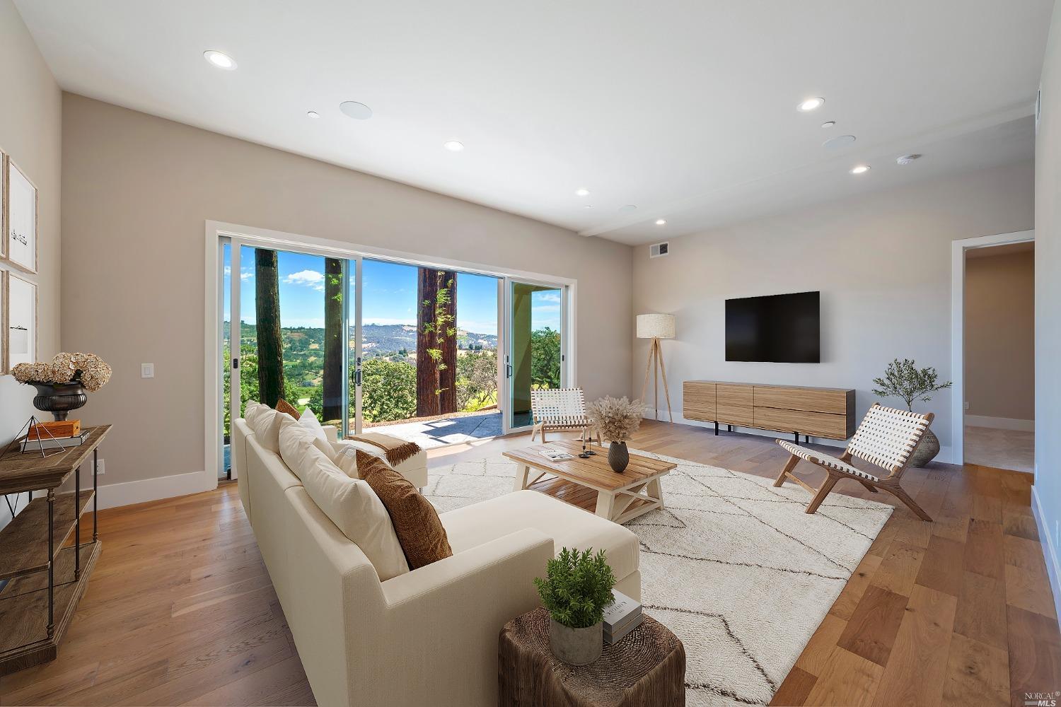 3936 Skyfarm Dr
