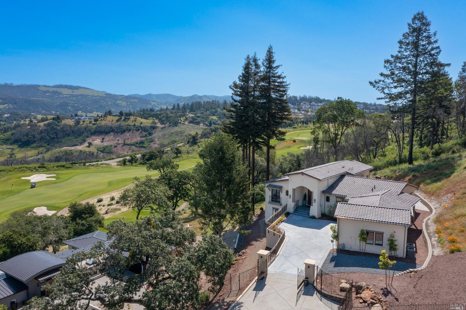 3936 Skyfarm Dr