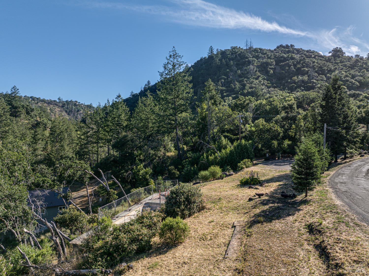 5734 Mark West Lane