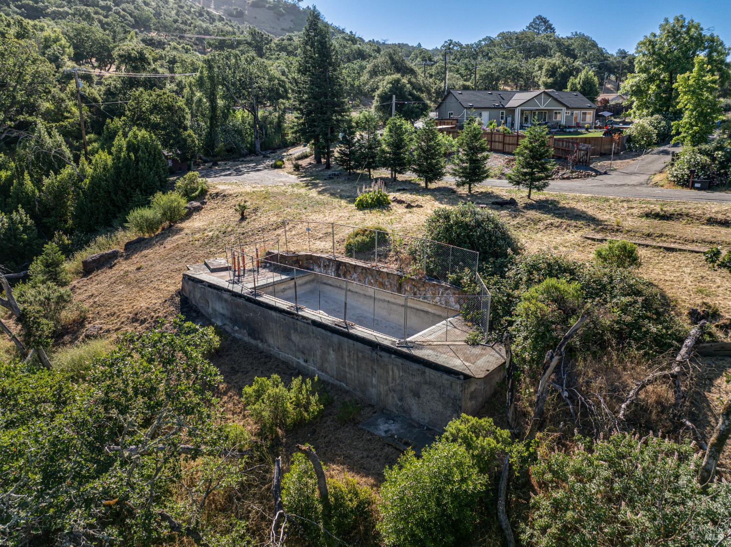 5734 Mark West Lane