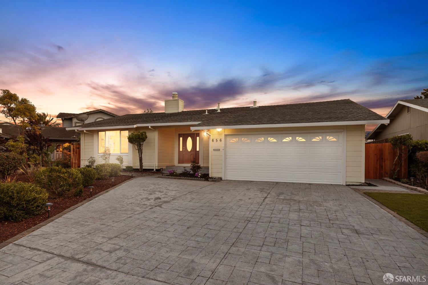 656 Spar Drive