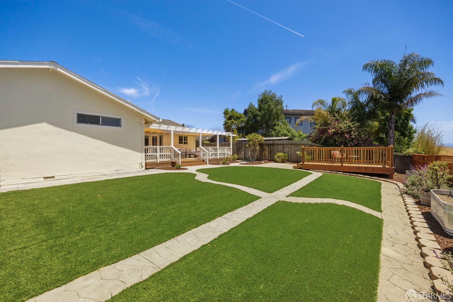 656 Spar Drive