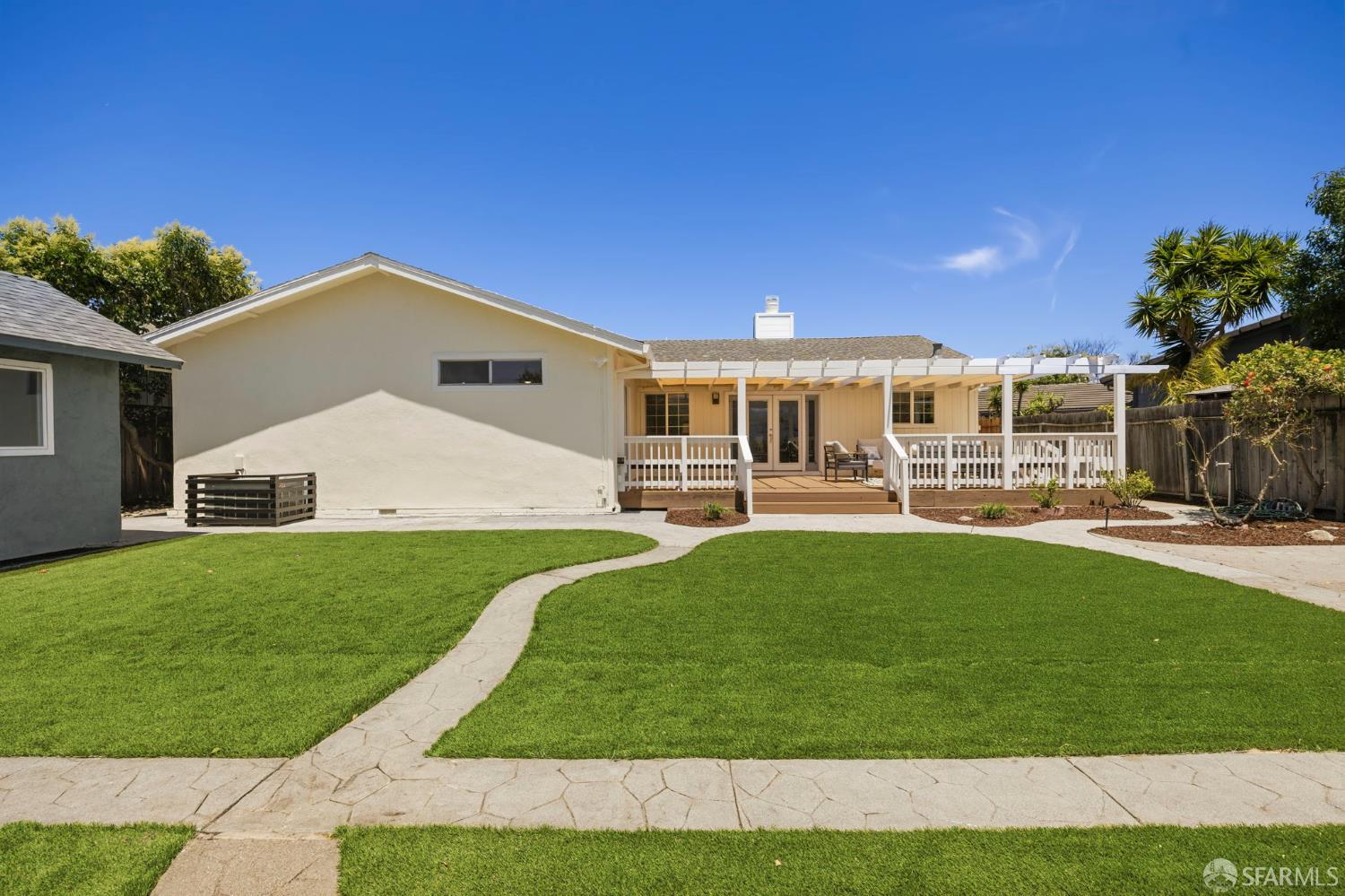 656 Spar Drive