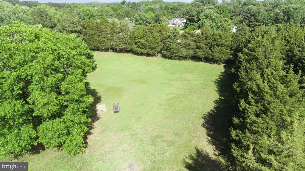 8072 MARTIN LANE