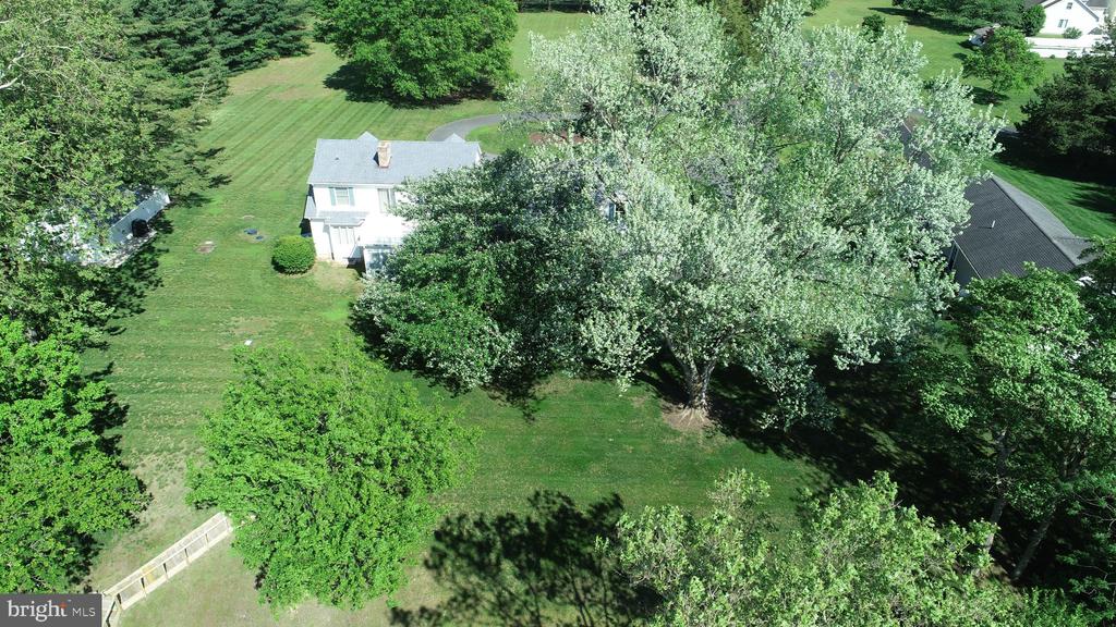 8072 MARTIN LANE